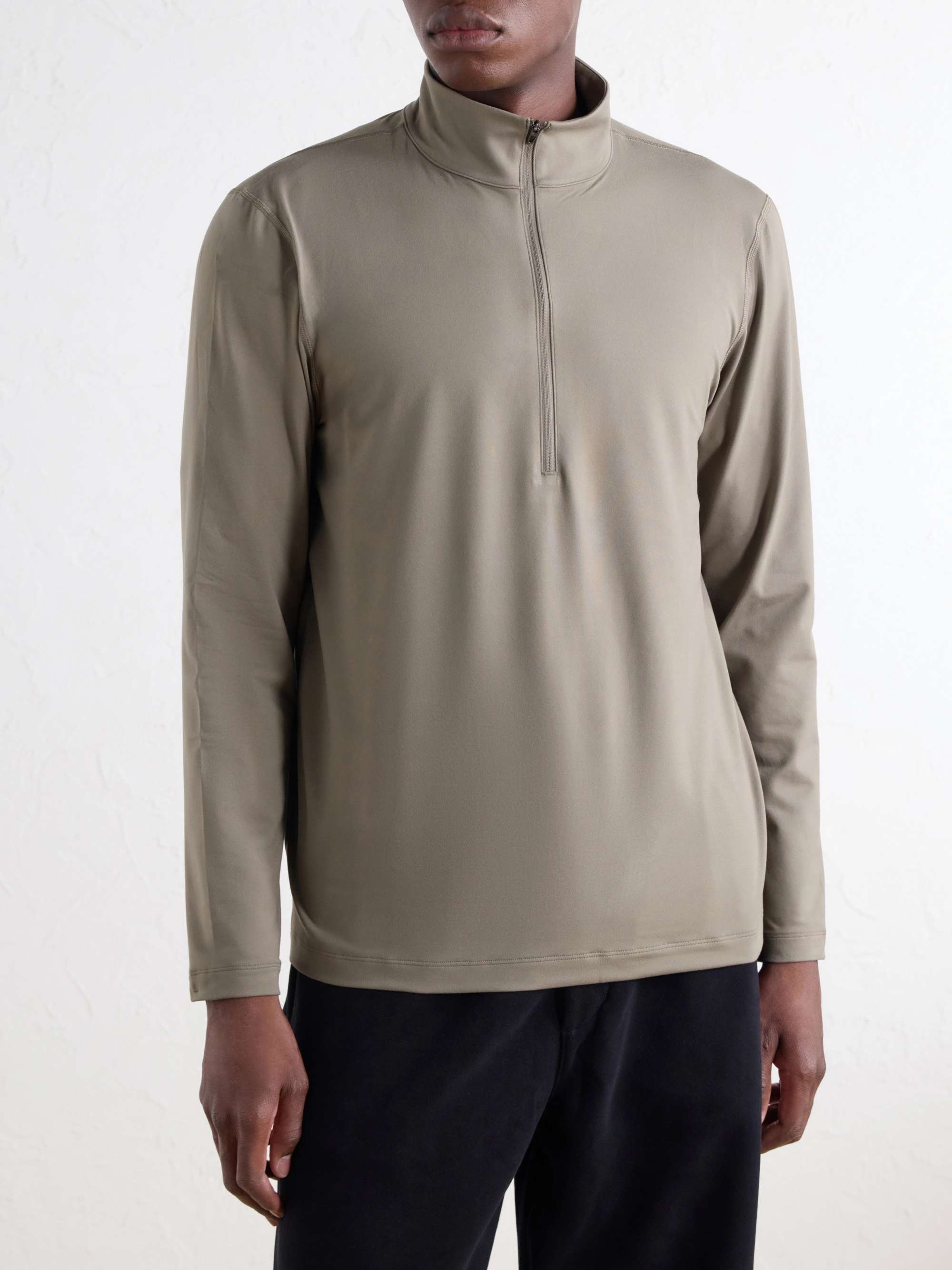 LULULEMON 