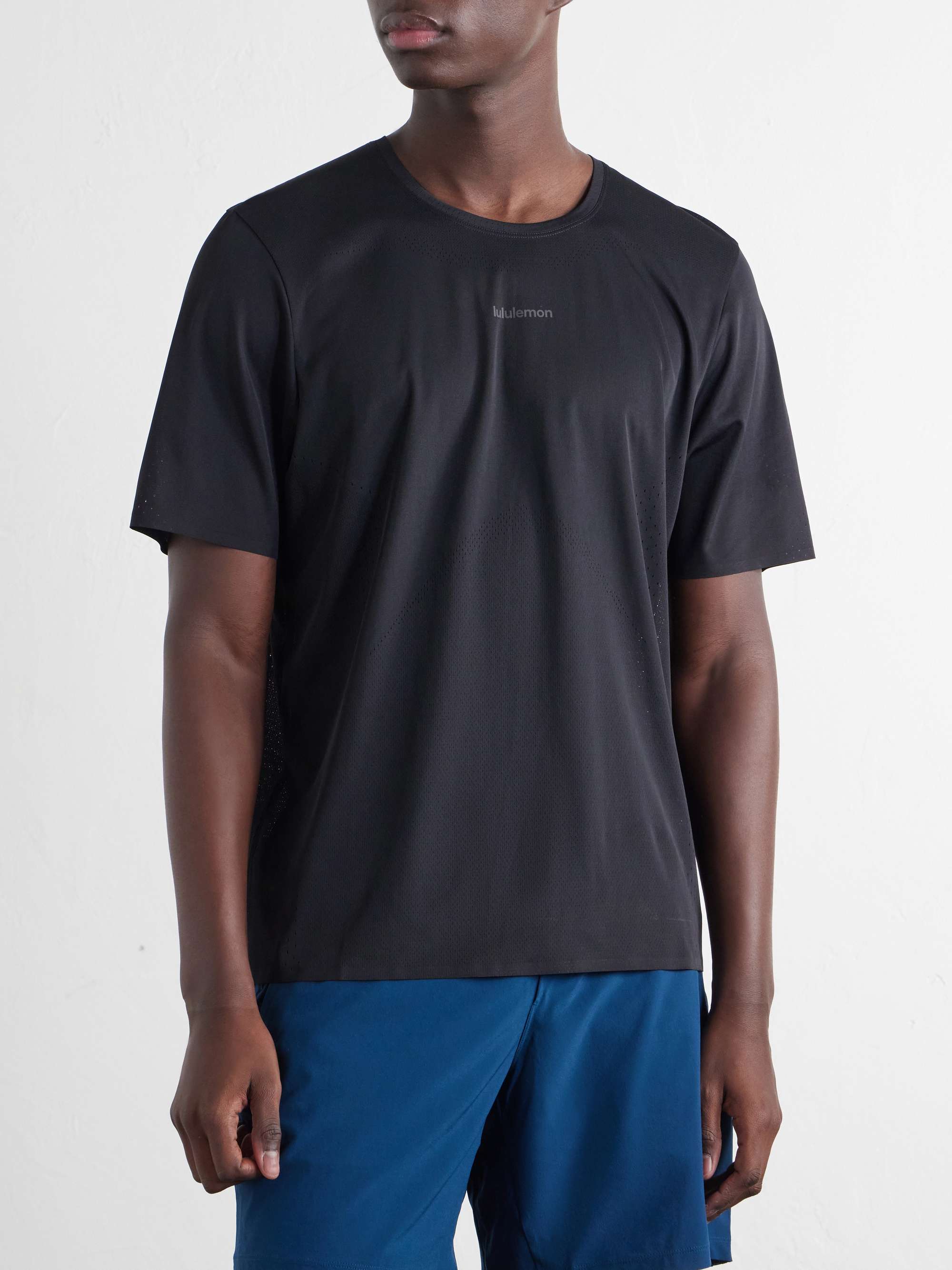 LULULEMON 