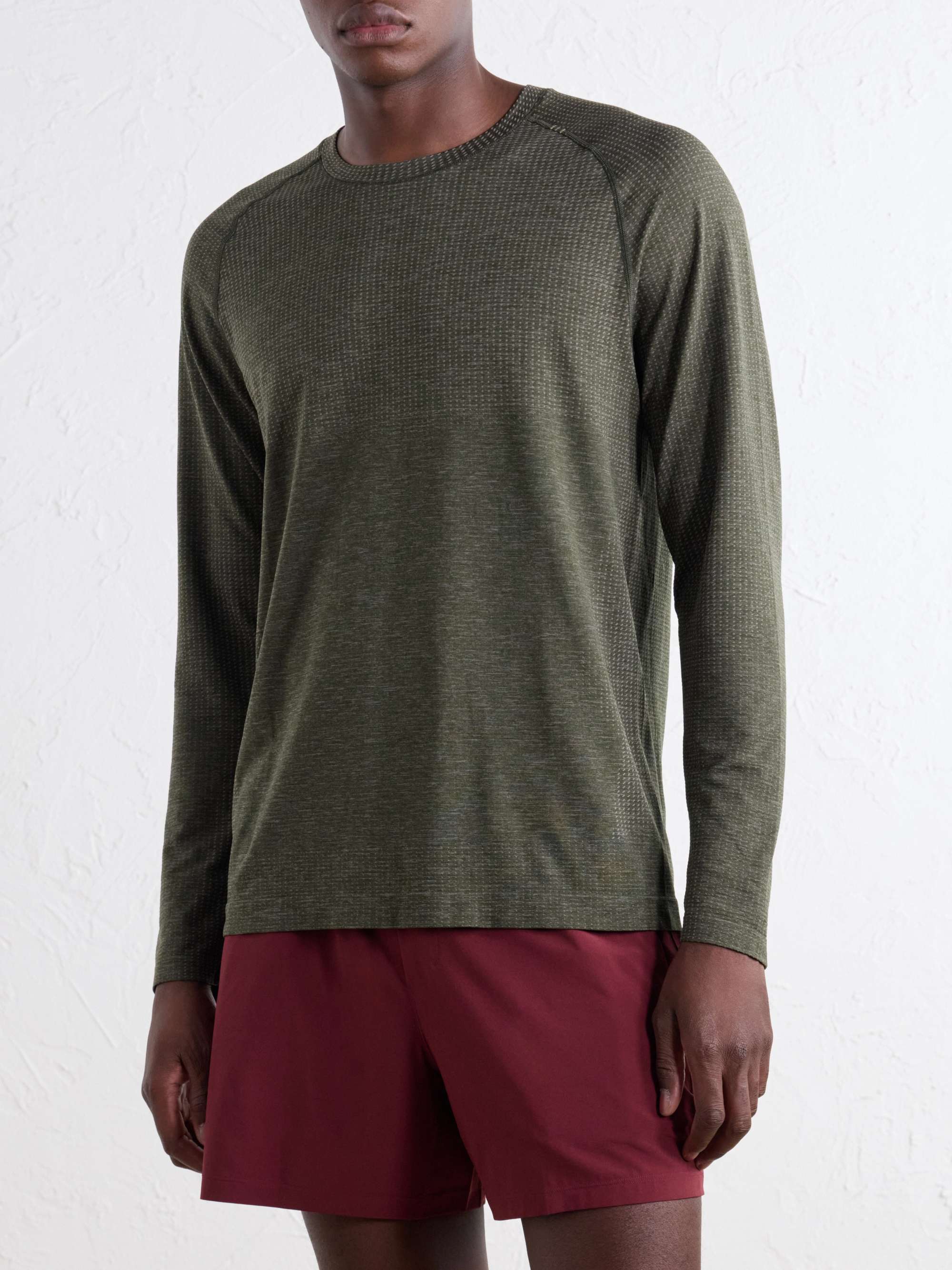 LULULEMON 