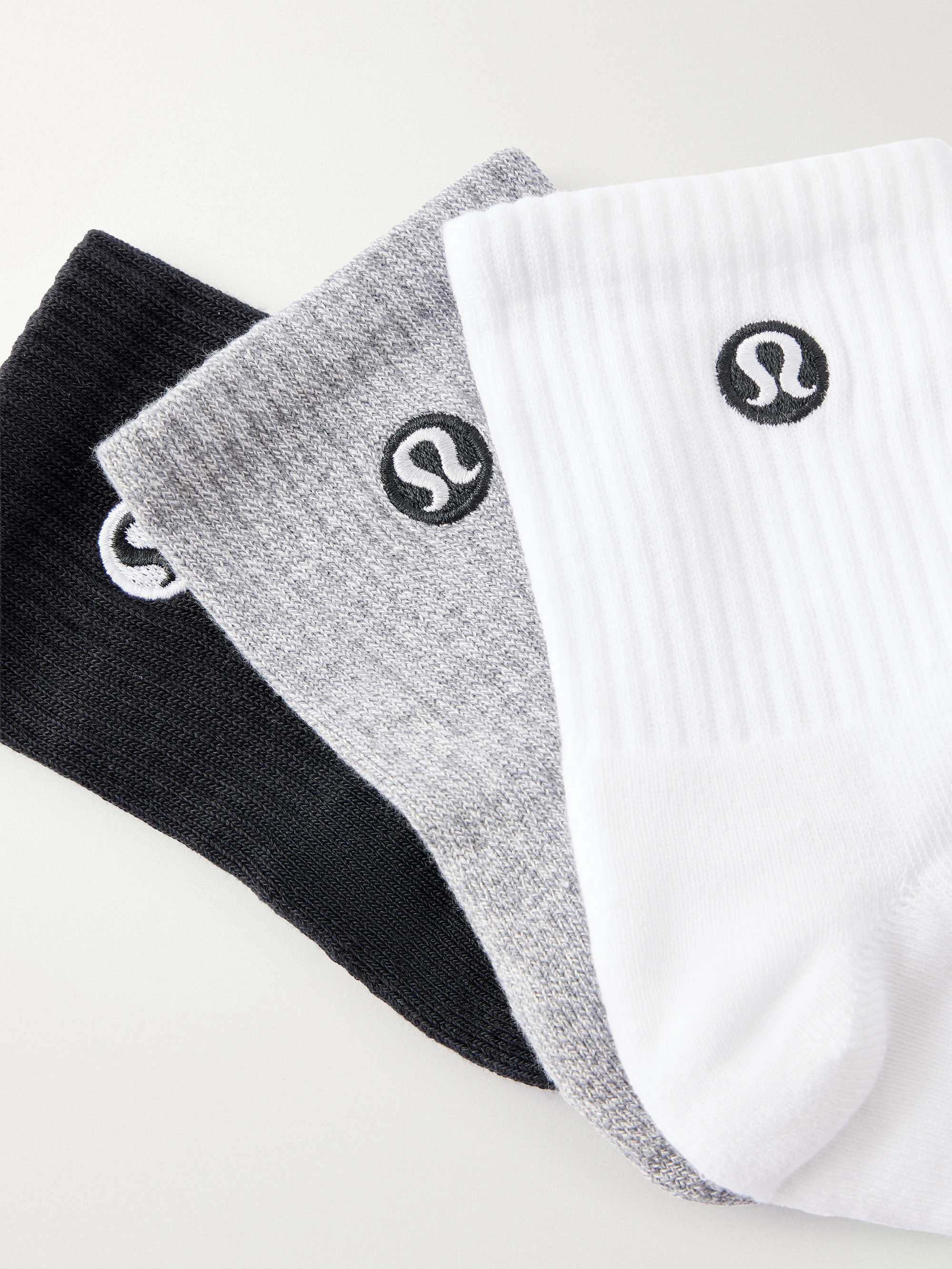 LULULEMON 