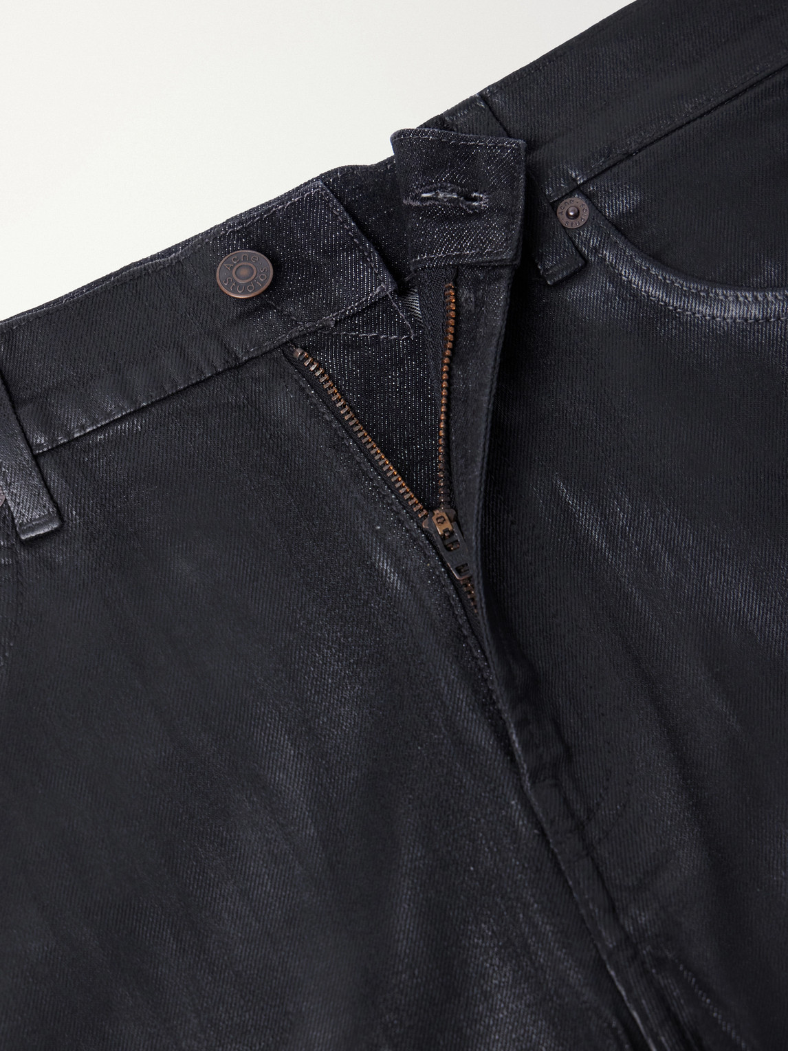 1979M Slim-Fit