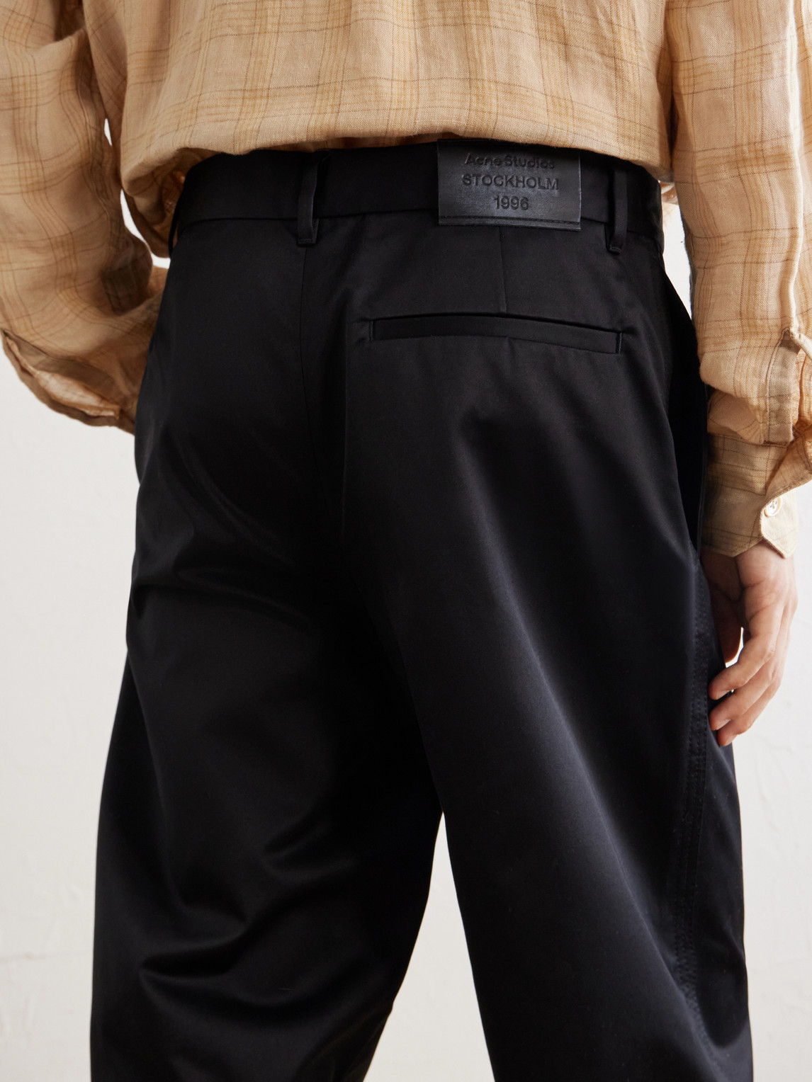 Straight-Leg Pleated Cotton-Satin Trousers