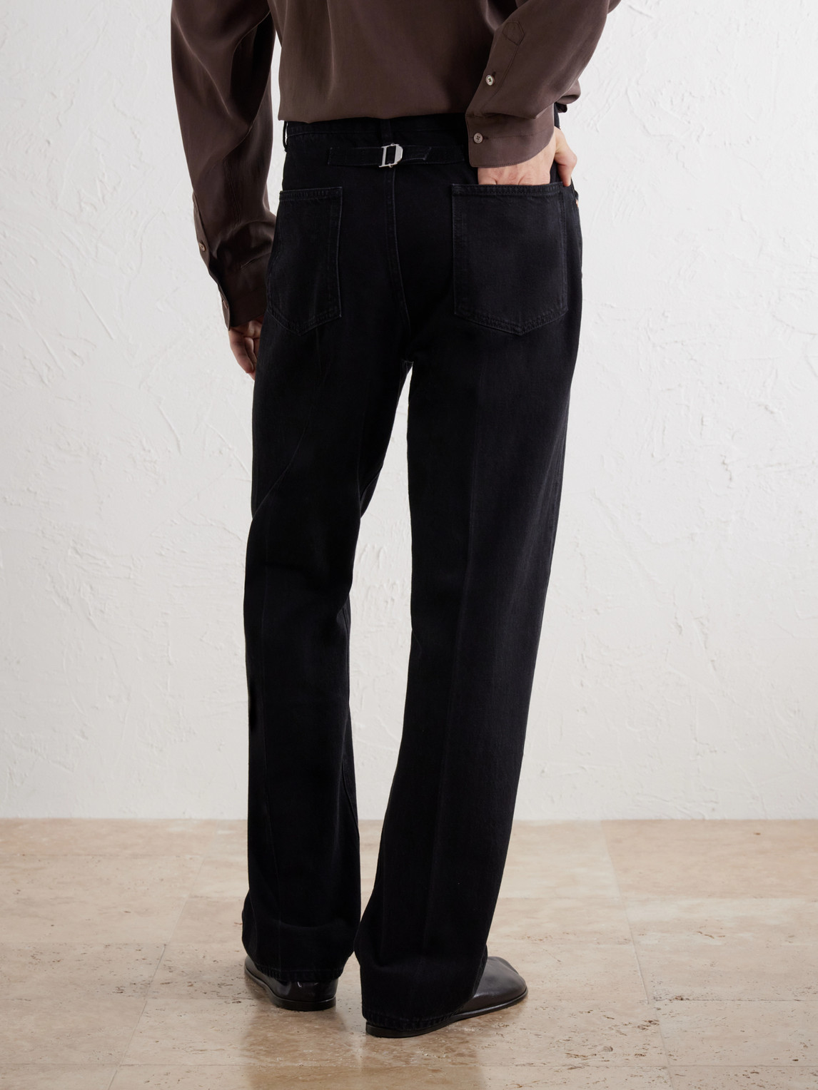 Straight-Leg Jeans