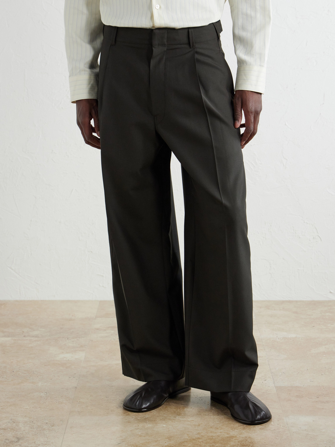 Straight-Leg Pleated Woven Trousers
