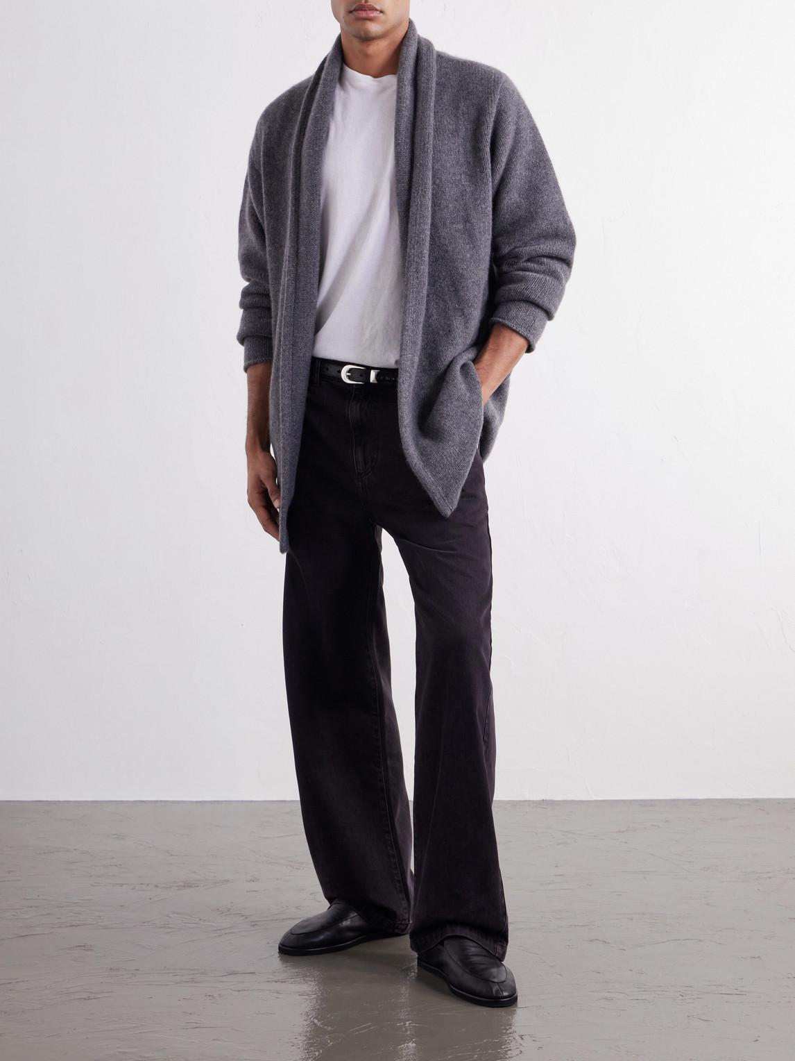 Straight Cut Straight-Leg Jeans