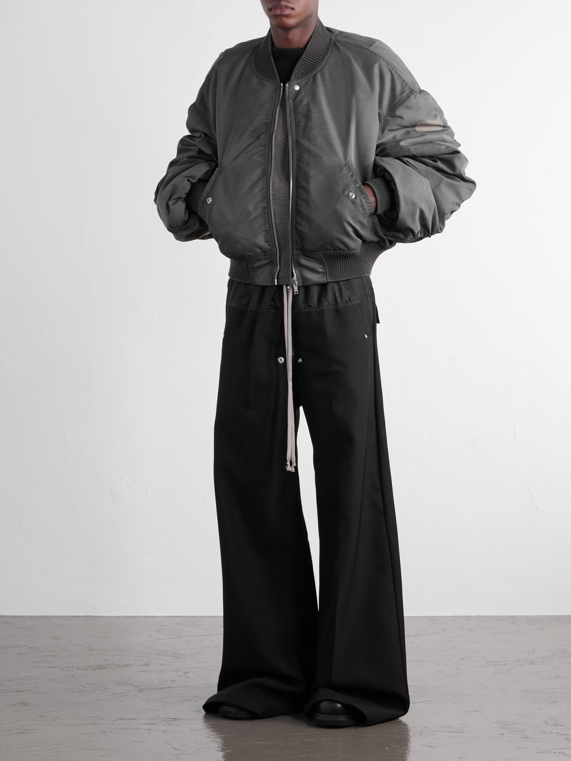 Cropped Appliquéd Shell Bomber Jacket
