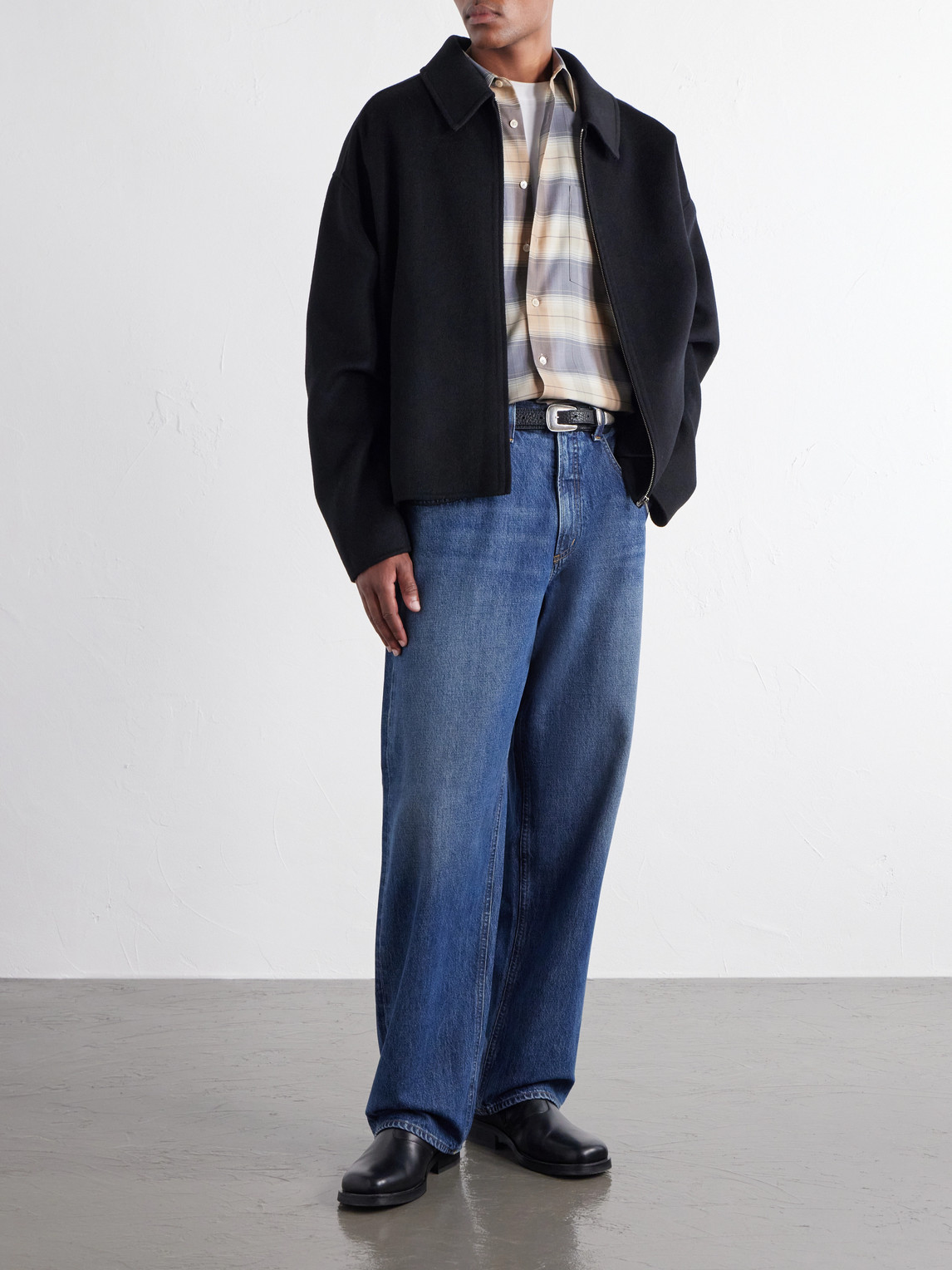 Fusion Wide-Leg Jeans