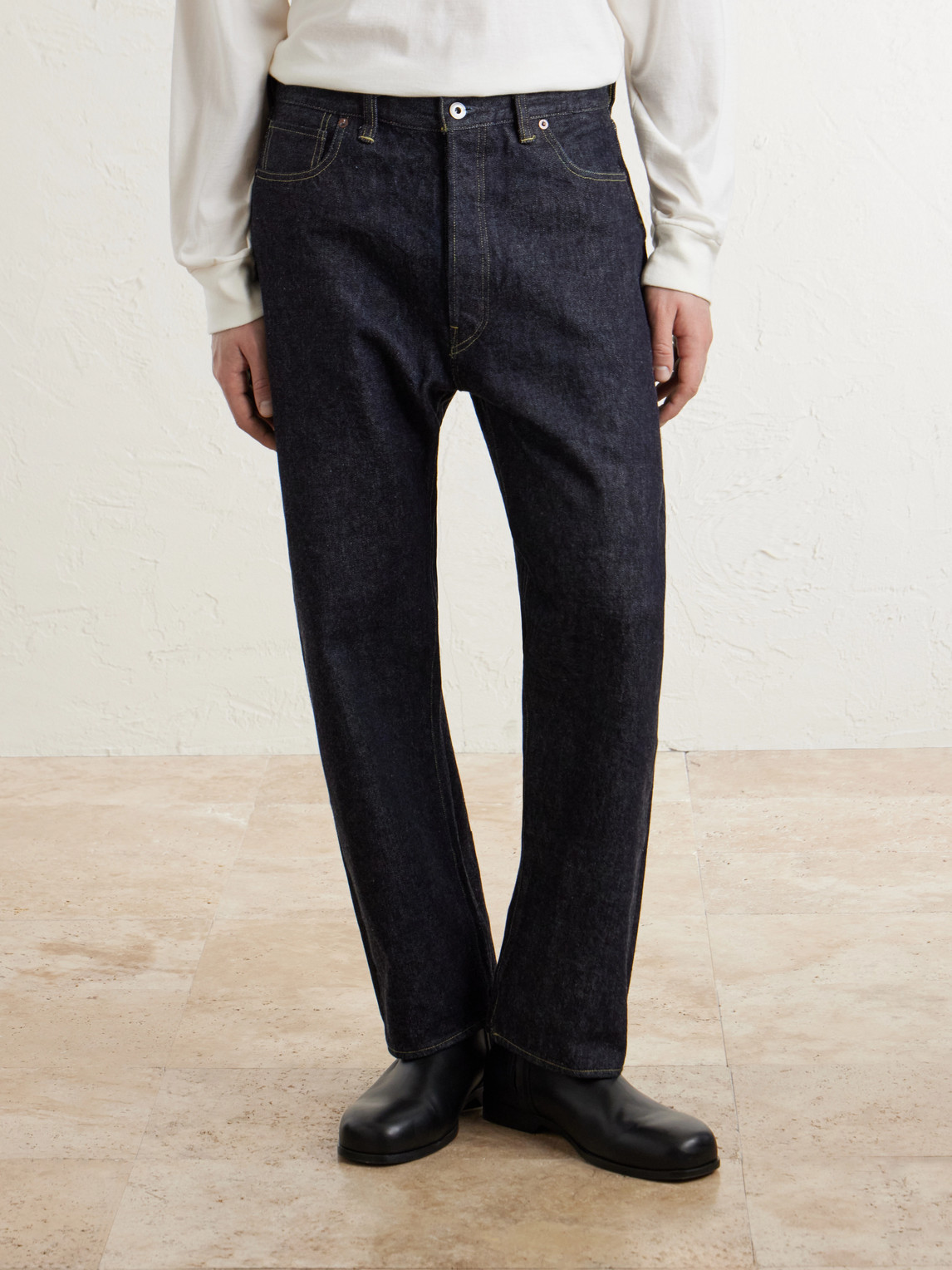 Tapered Jeans