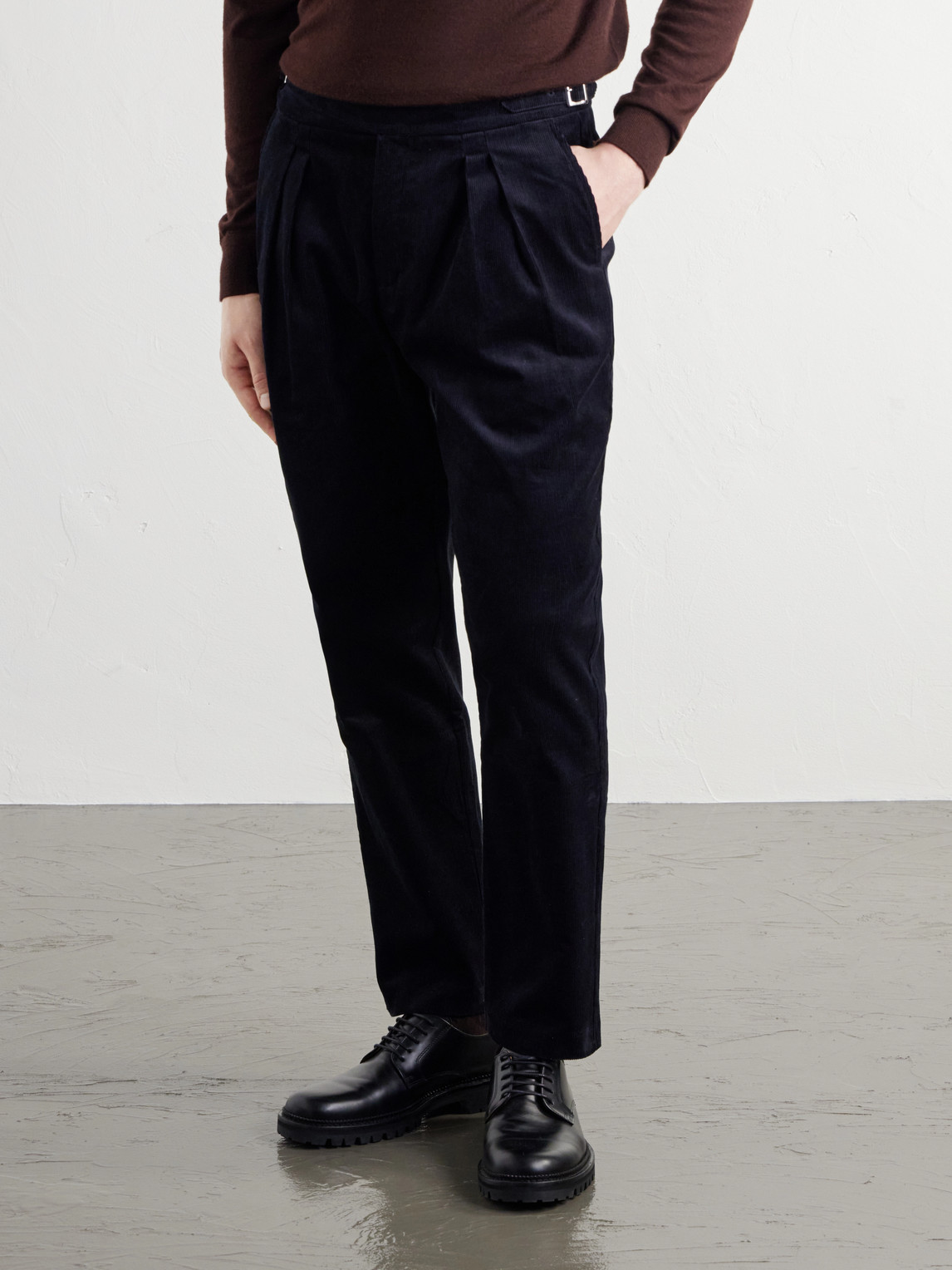 Mr P. - Tapered Cotton- Corduroy