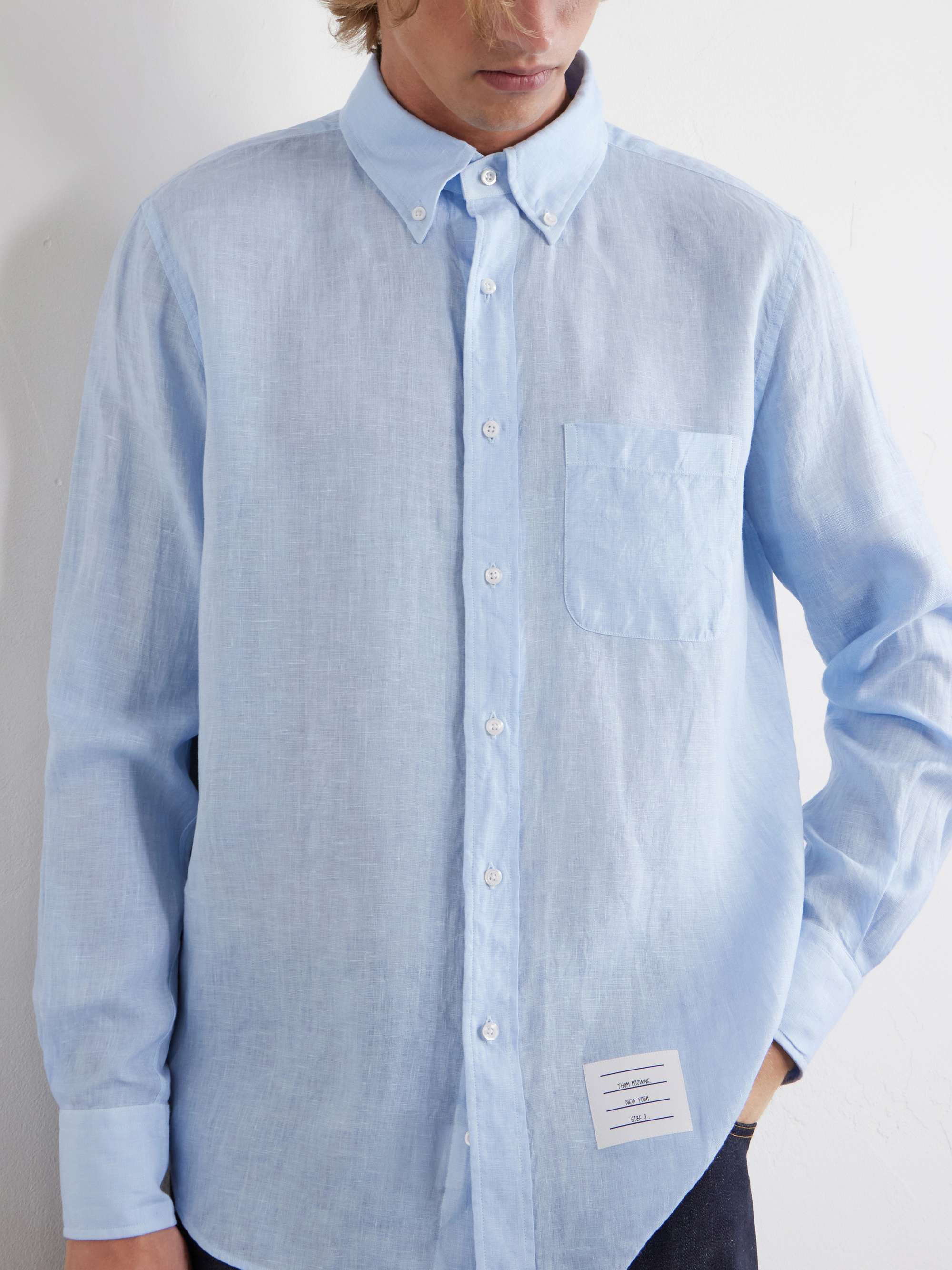 THOM BROWNE ライトブルー コットンシャツ THOM BROWNE Garment-Dyed Linen Shirt for Men | MR PORTER