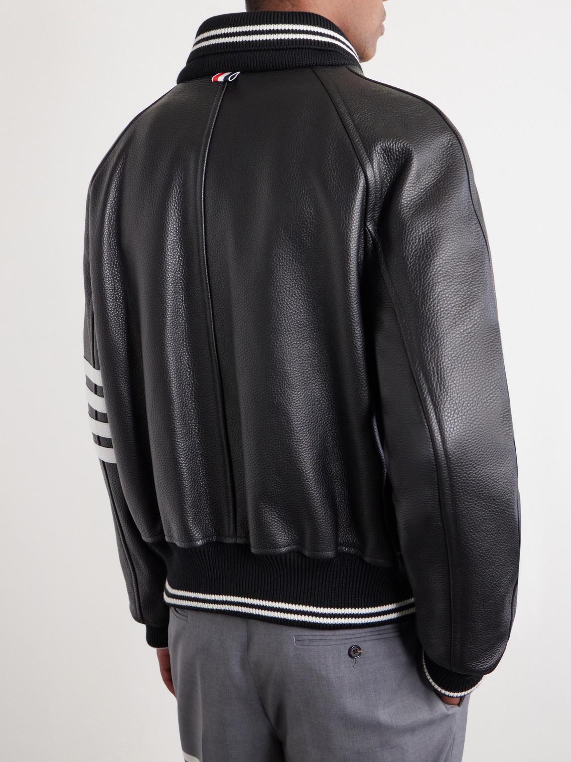 Thom Browne Coat Contrast Stripes Raglan Sleeves Pockets In Black