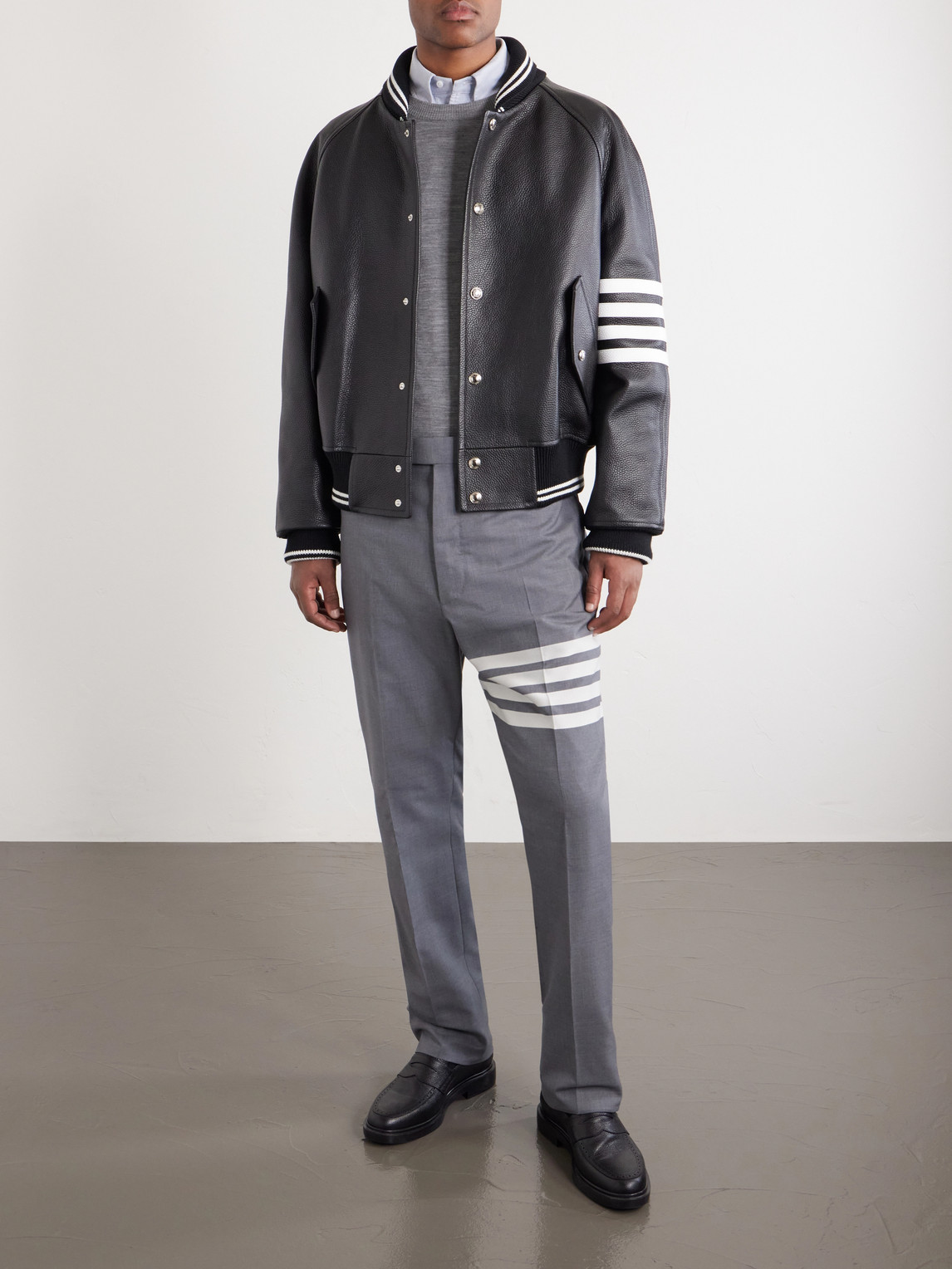 Thom Browne Coat Contrast Stripes Raglan Sleeves Pockets In Black