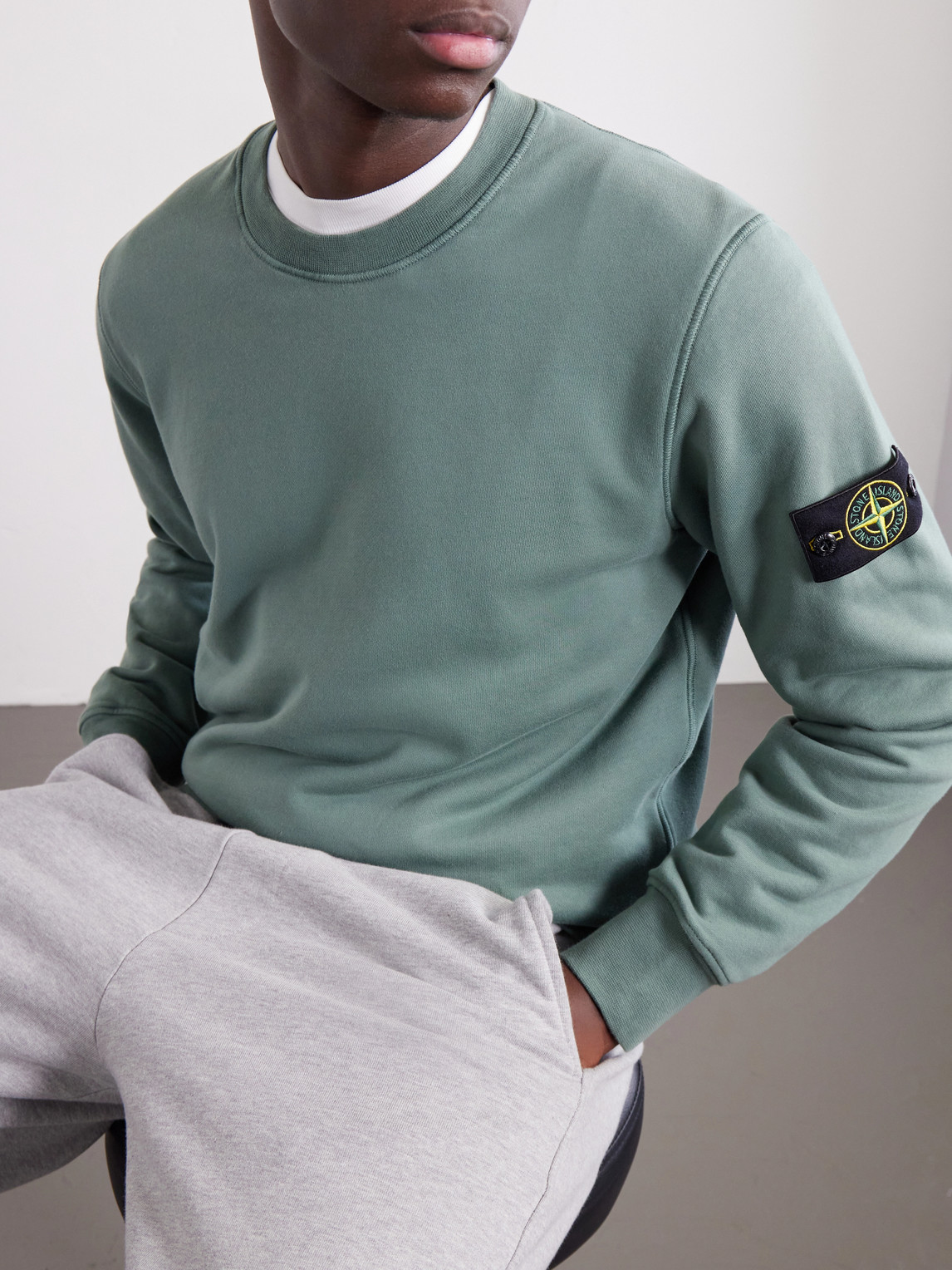 Garment-Dyed Organic Cotton-Fleece Sweatshirt