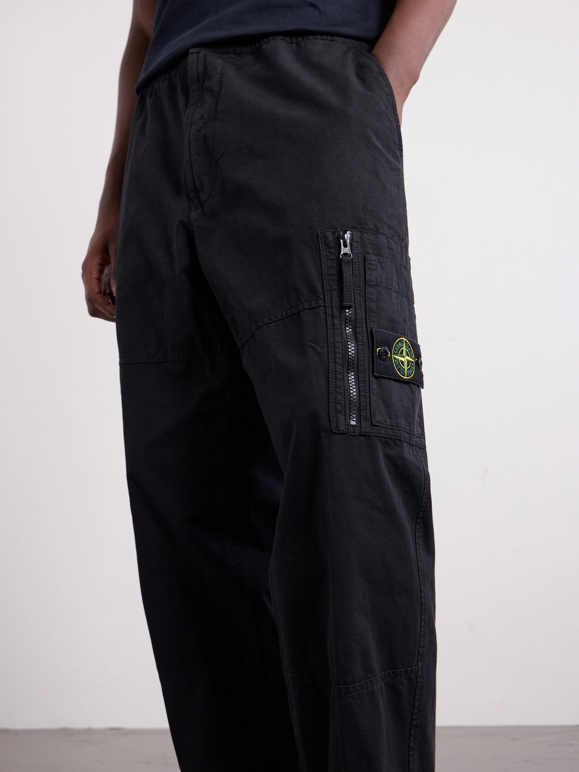 Wide-Leg Cotton Ripstop Cargo Trousers