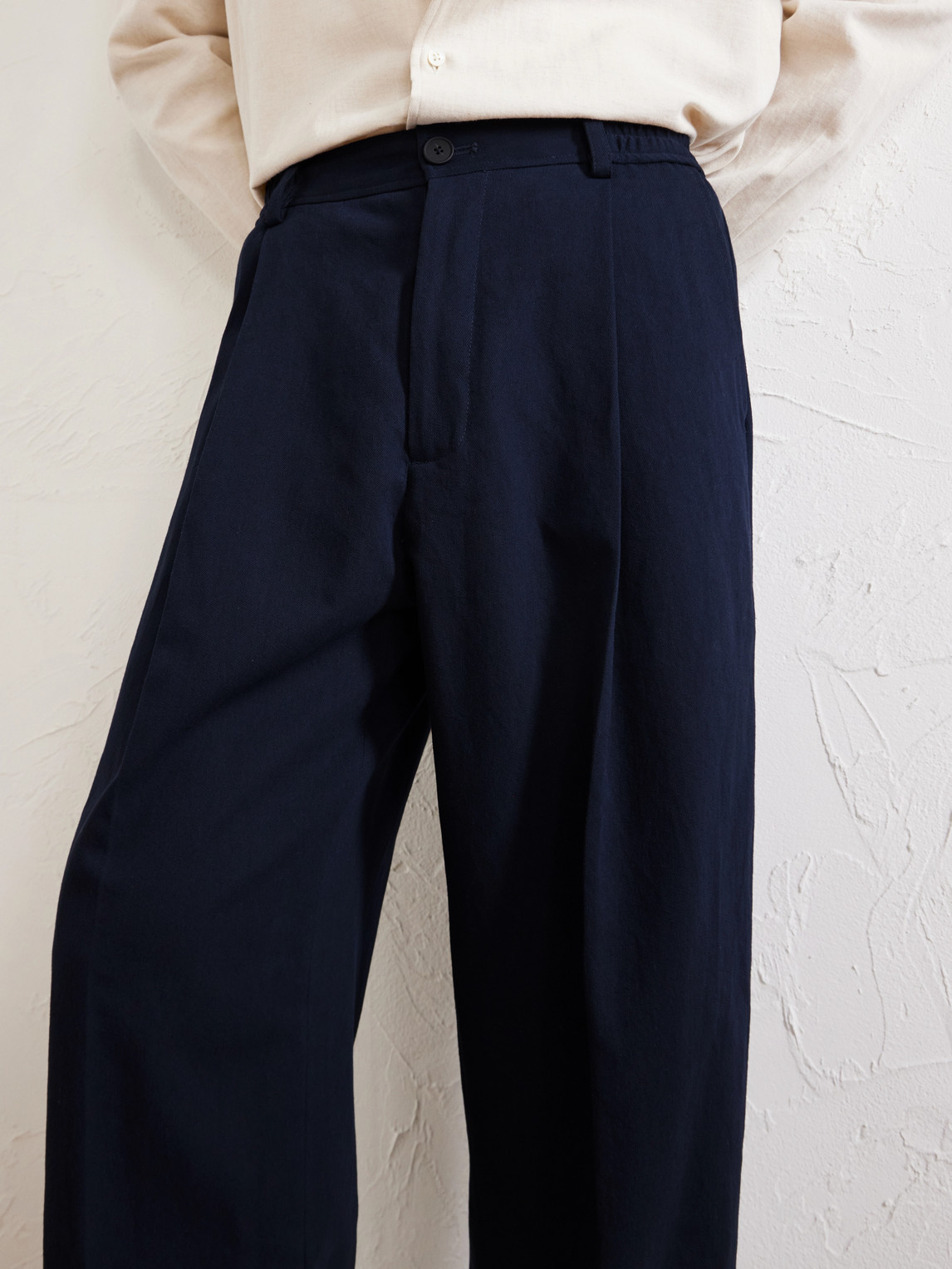 Straignt-Leg Trousers