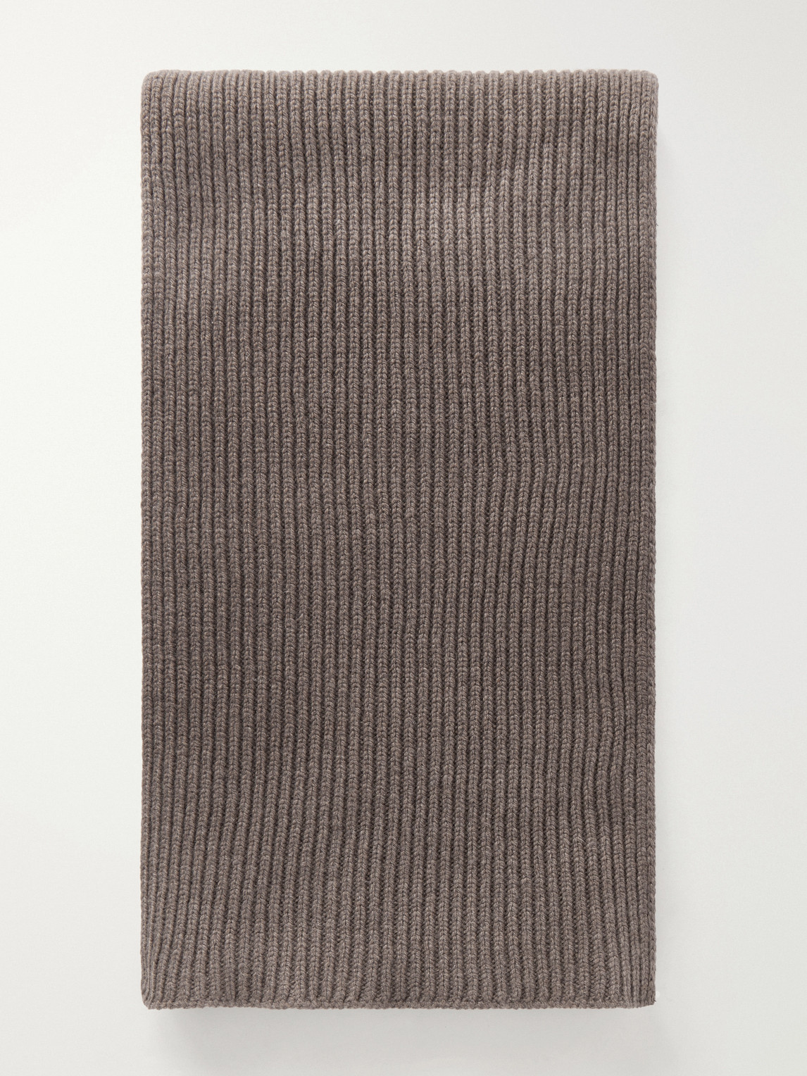 John Smedley Stark Ribbed Recycled-cashmere And Wool-blend Scarf In Purple