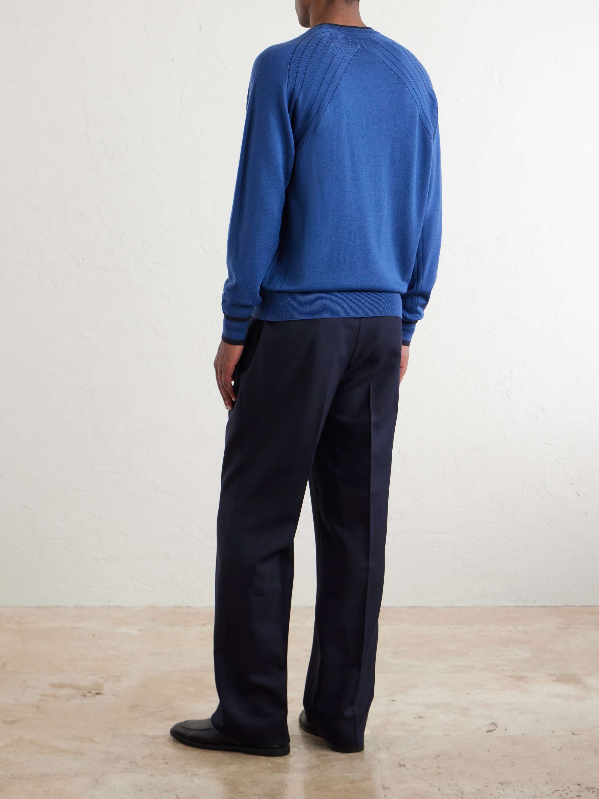 JOHN SMEDLEY Dean Merino Wool Sweater for Men | MR PORTER