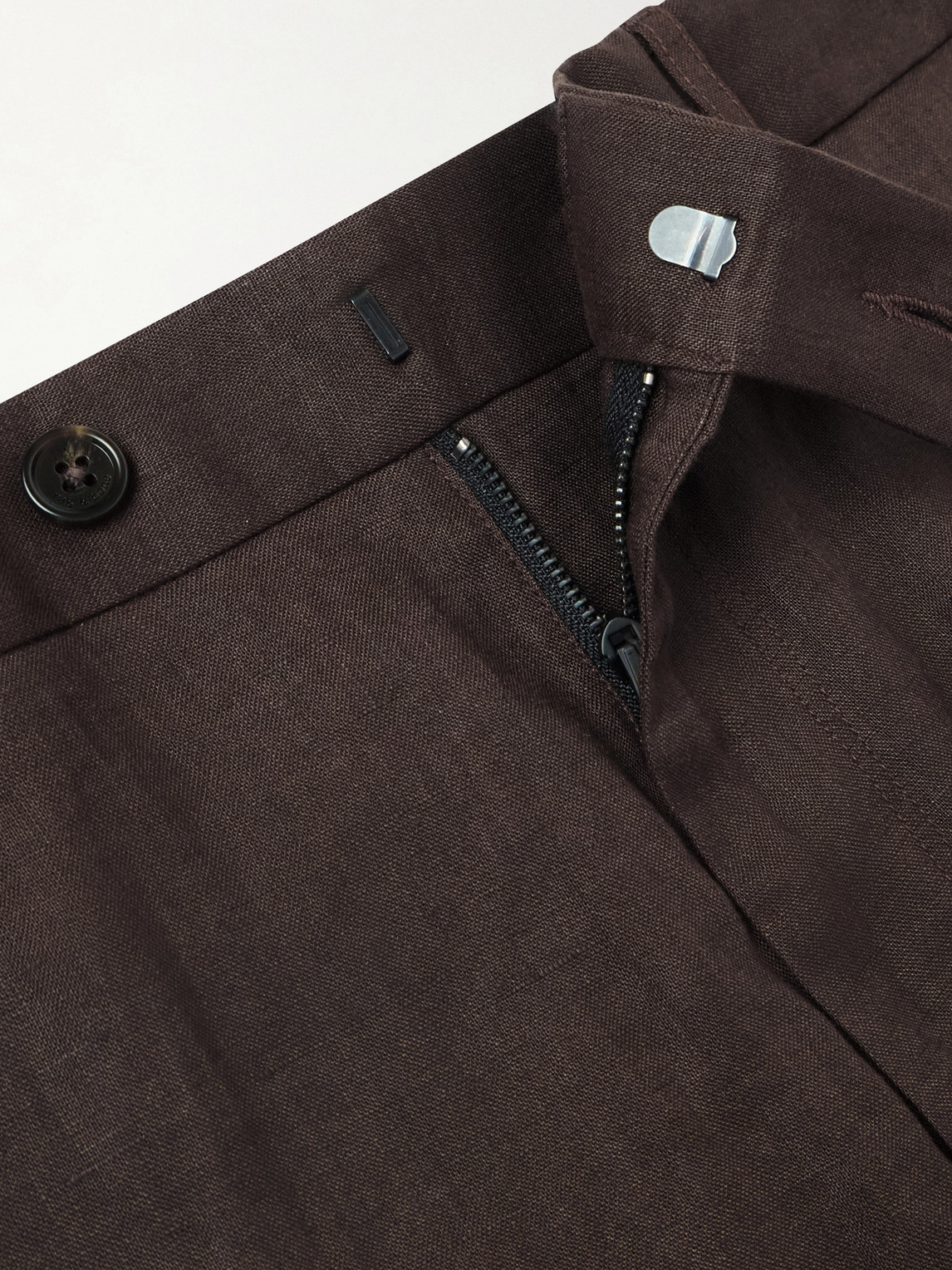 Evan Straight-Leg Pleated Linen Trousers