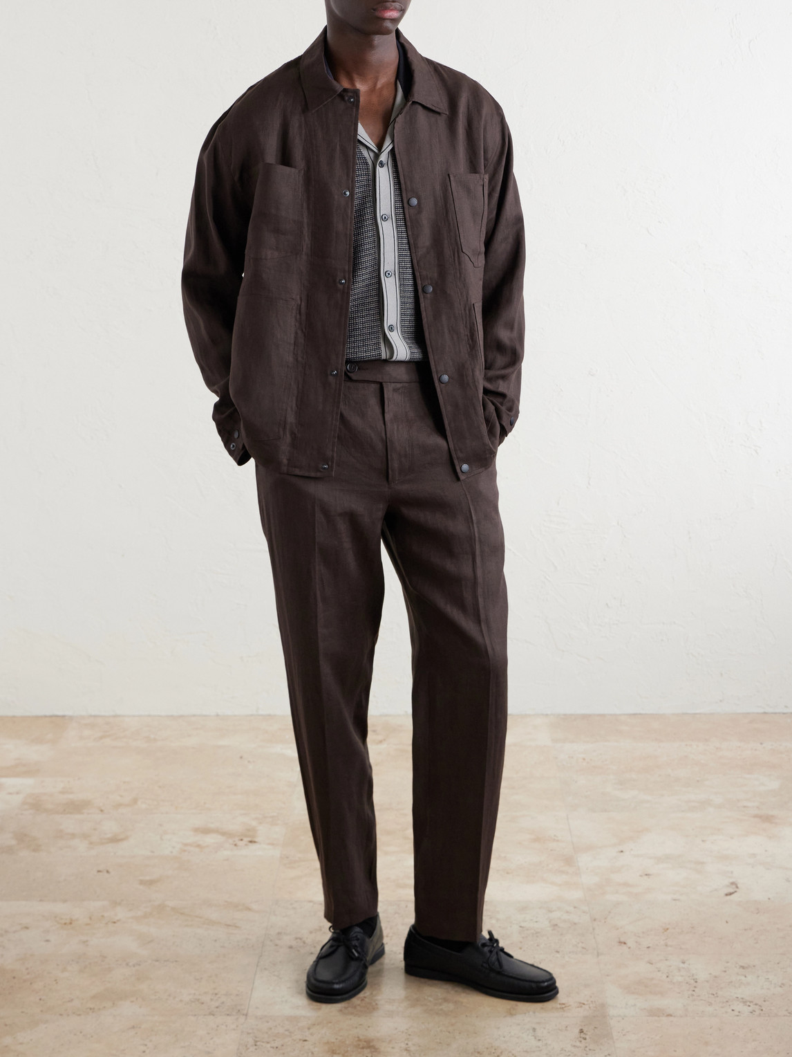Evan Straight-Leg Pleated Linen Trousers