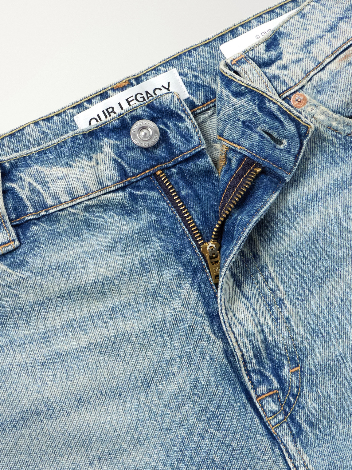 Vast Cut Wide-Leg Distressed Jeans