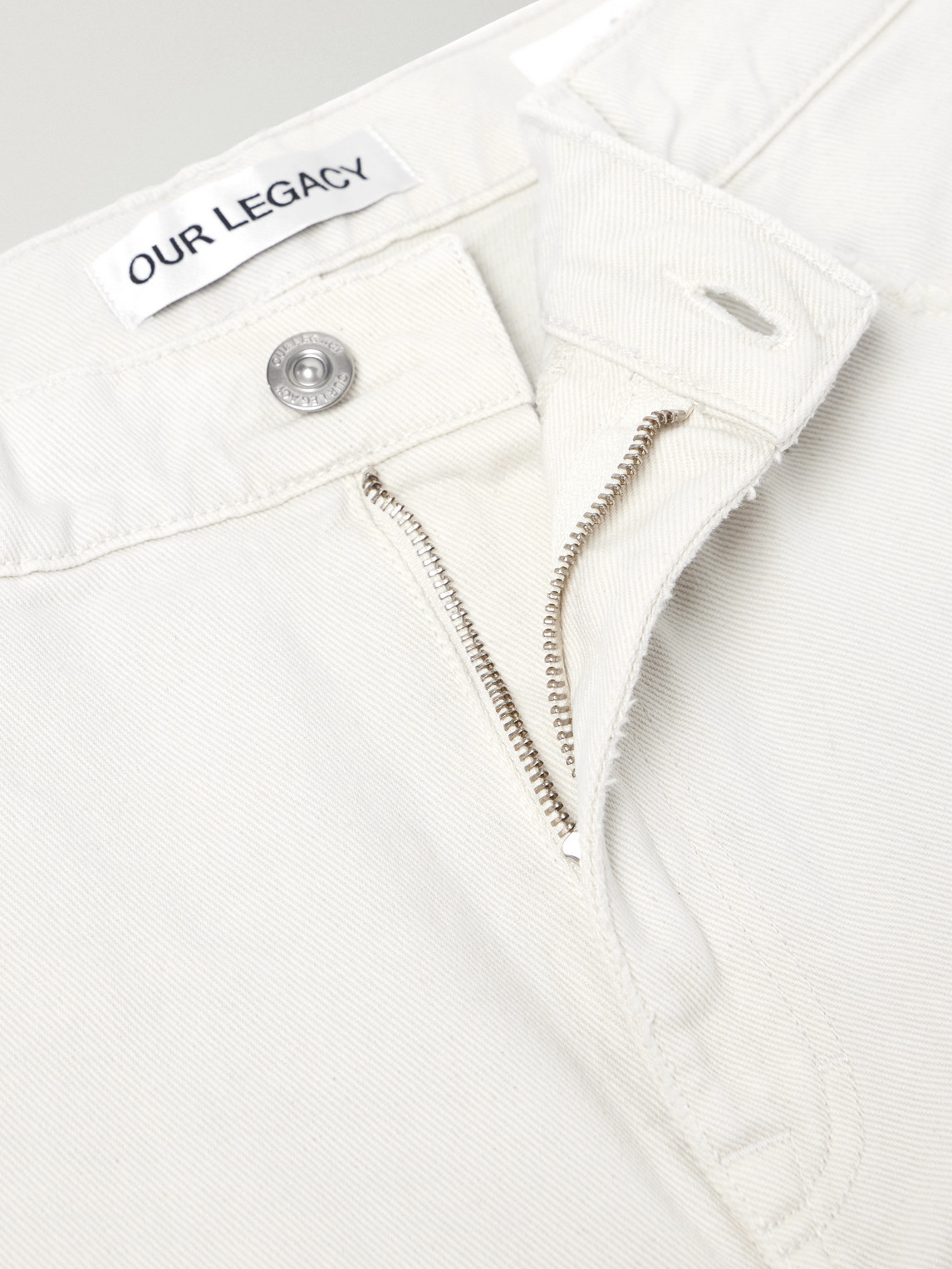 Vast Straight-Leg Distressed Jeans