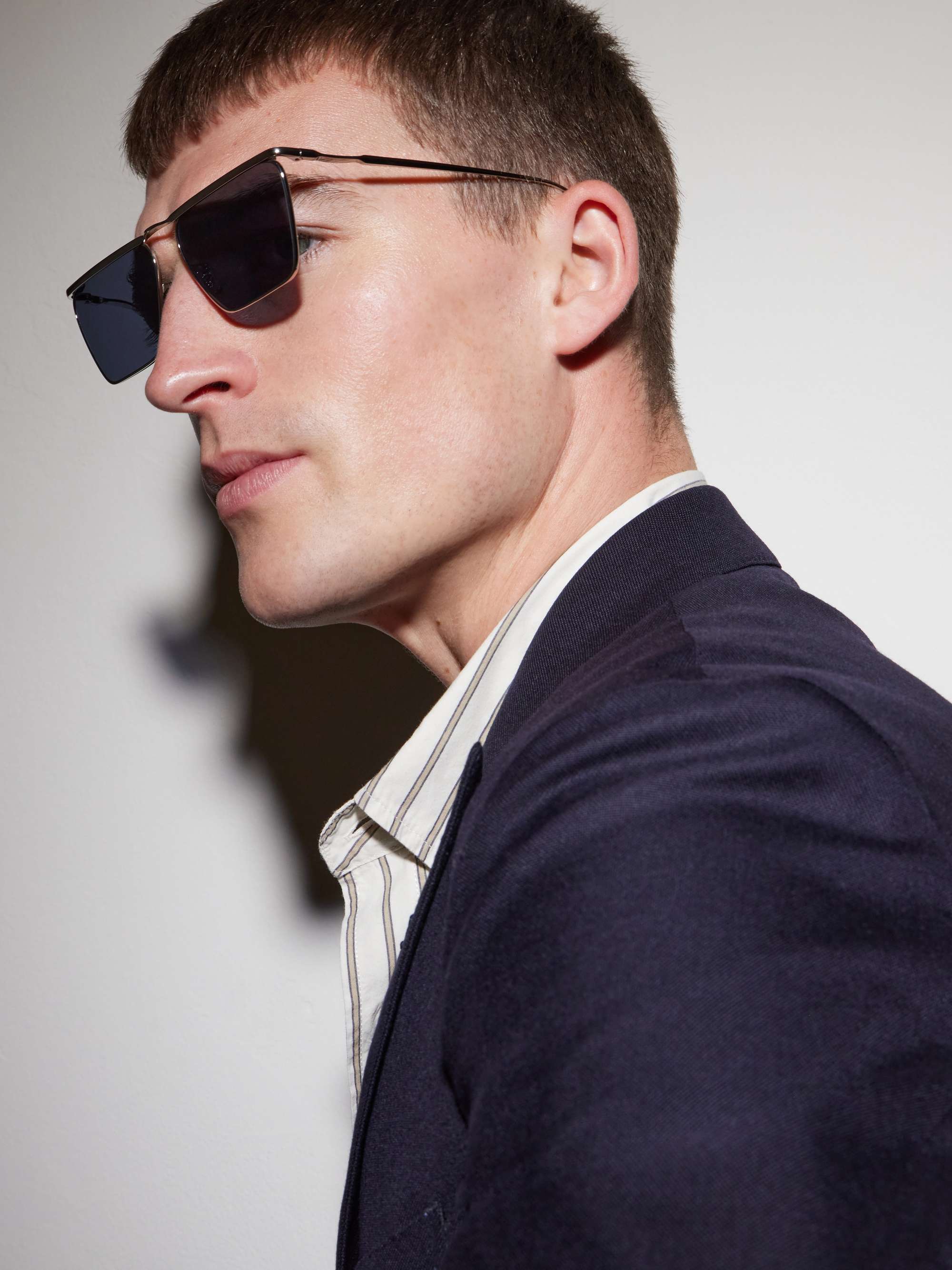 OLIVER PEOPLES 