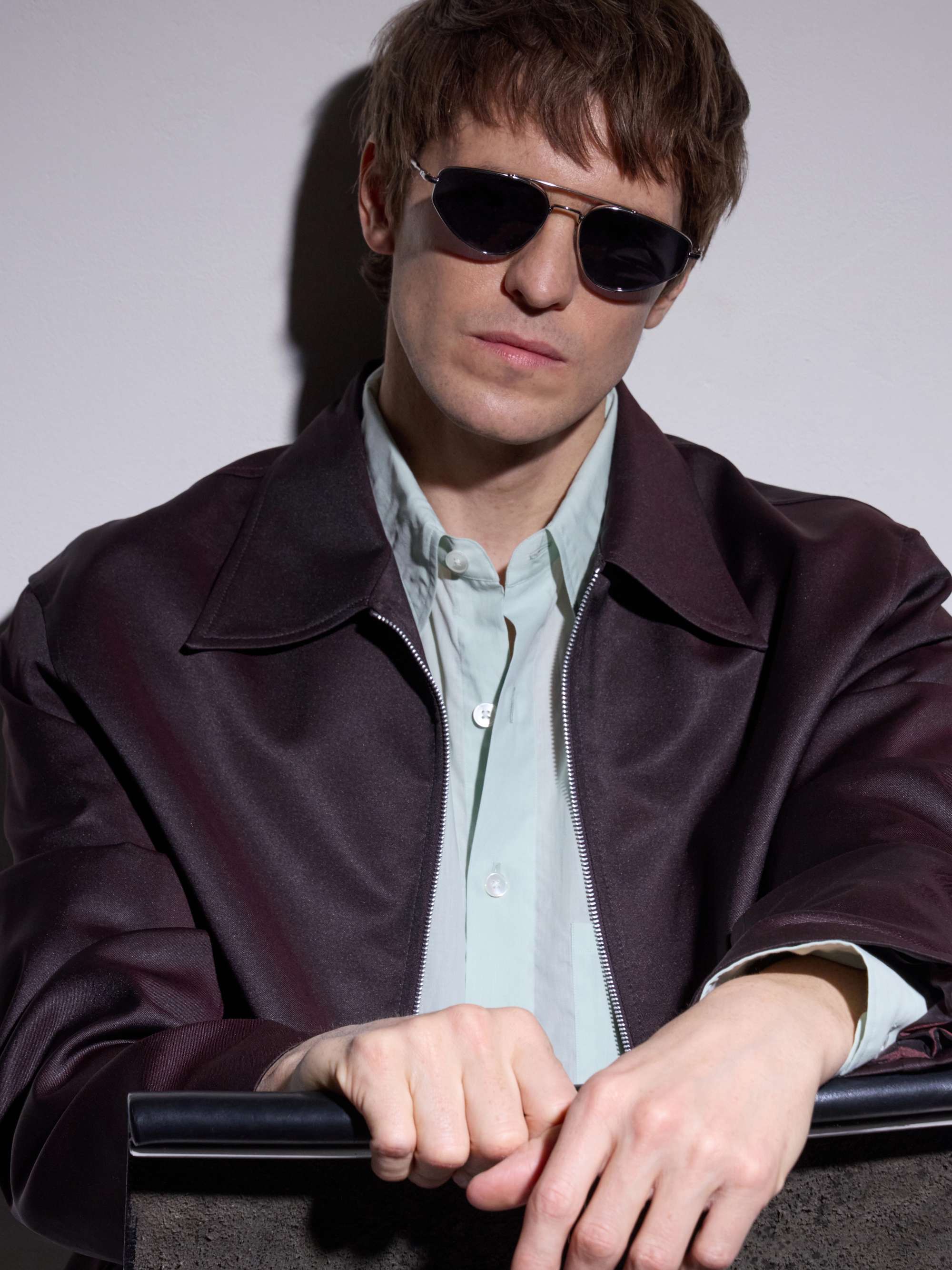 OLIVER PEOPLES 