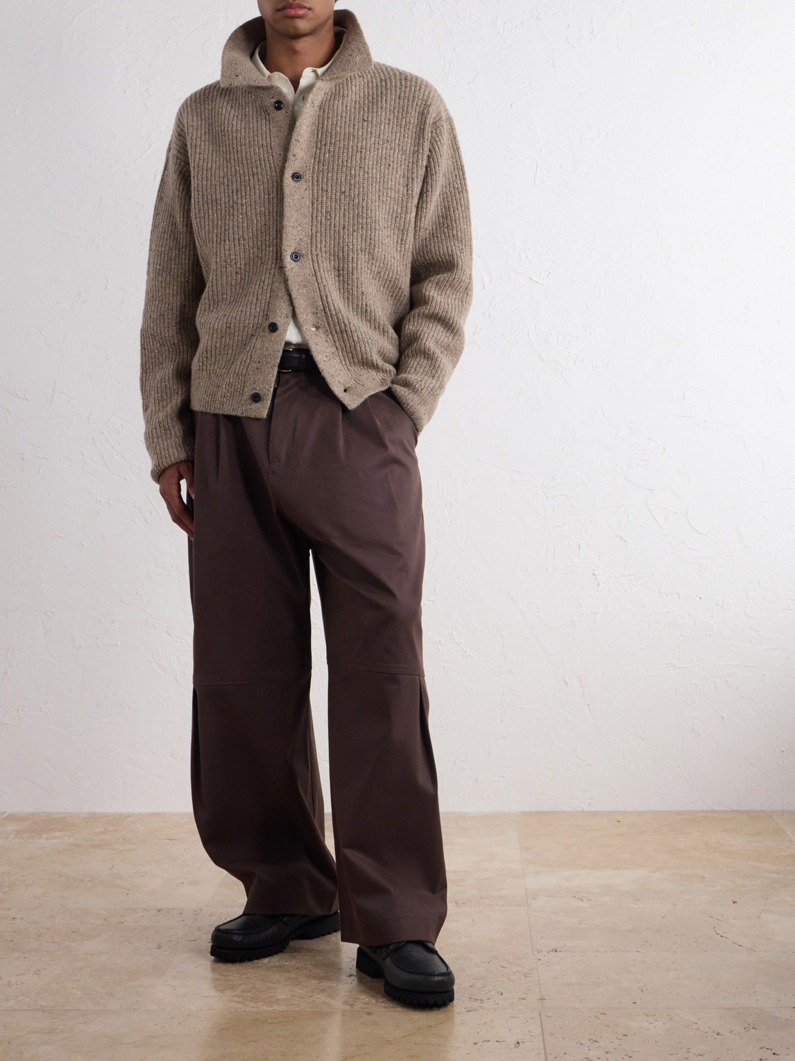 Zushi Barrel-Leg Pleated Cotton-Blend Trousers