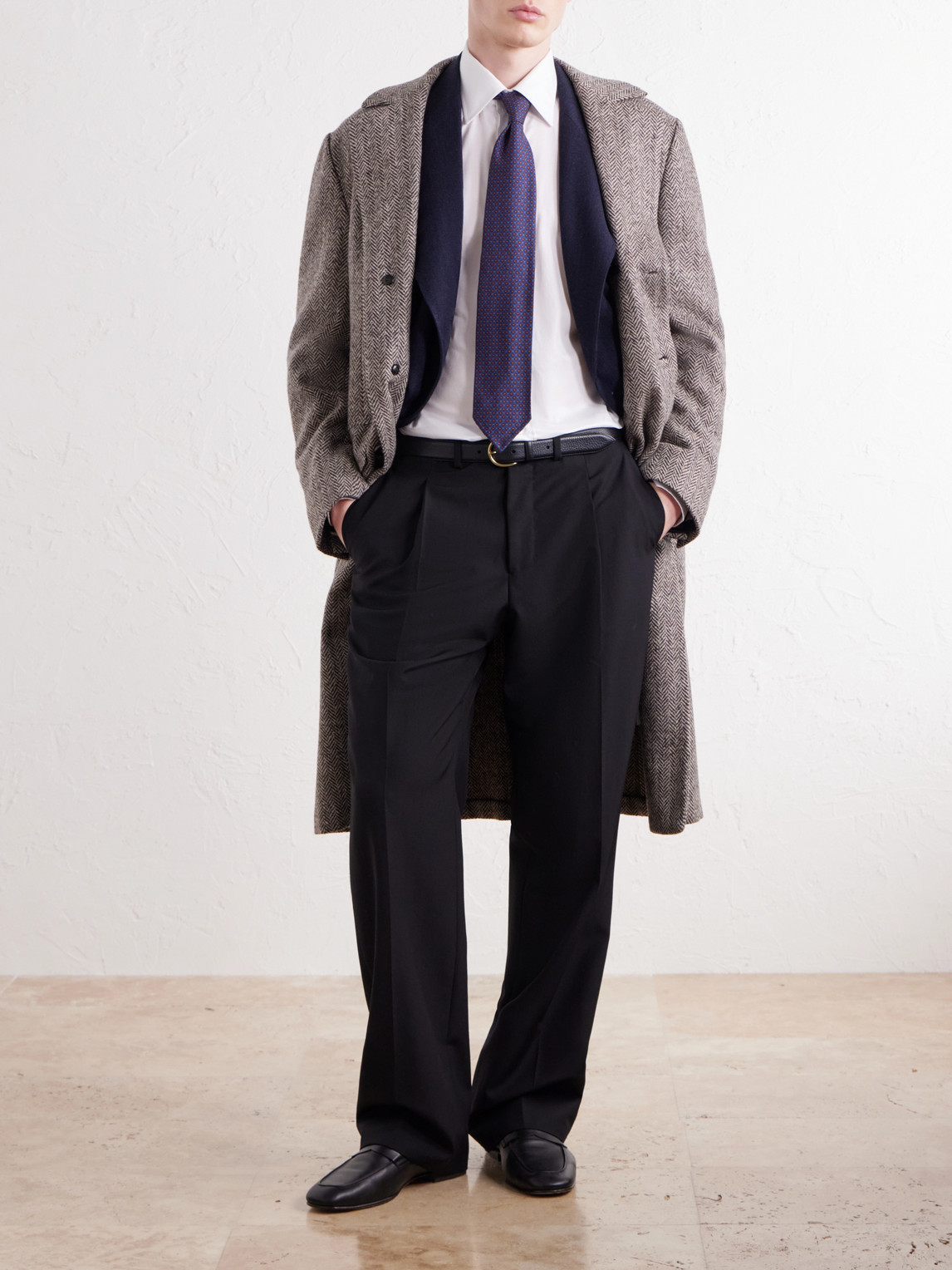 Cutaway-Collar Cotton-Twill Shirt