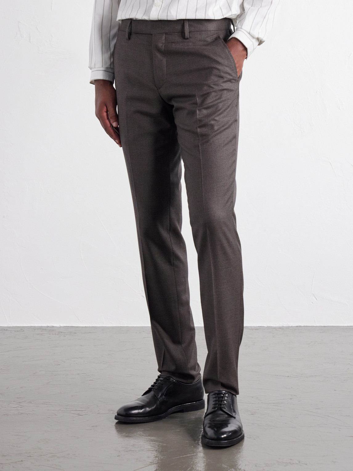 Mr P. - Luxe Slim-Leg Wool And Silk-Blend Trousers