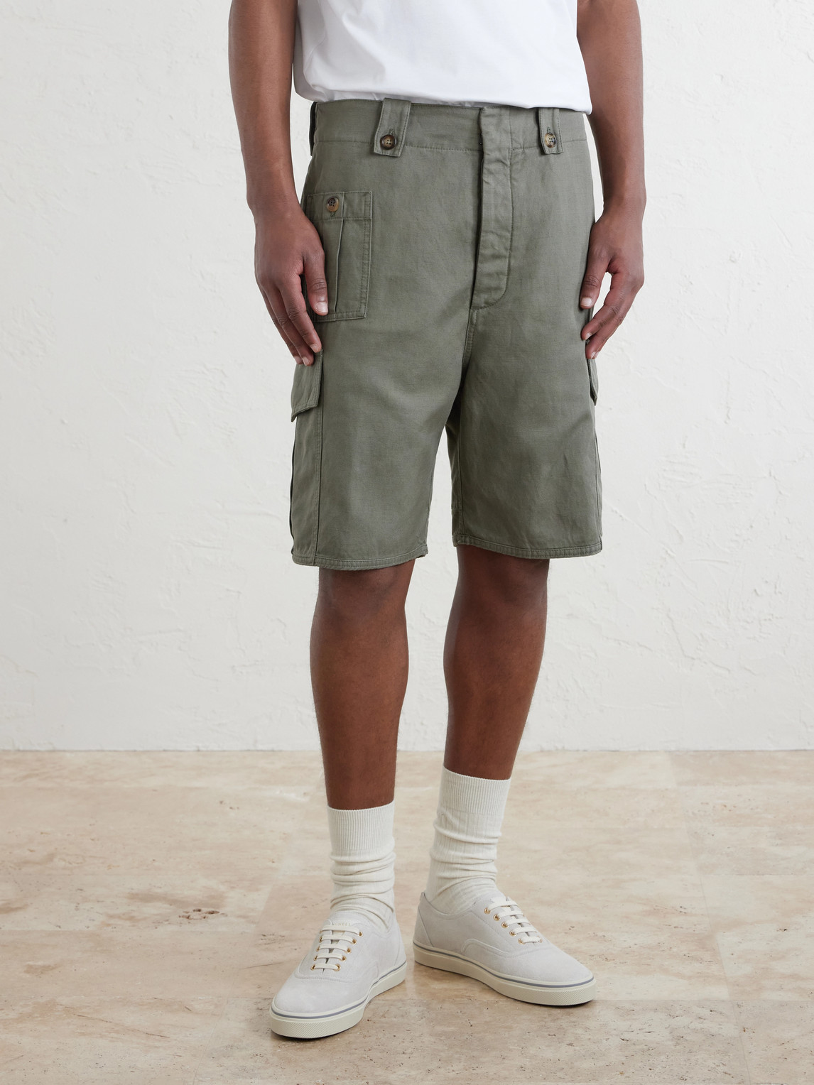  Brunello Cucinelli - Straight-leg Cotton And Linen-blend Canvas Bermuda Shorts - Men - Green - It 46 