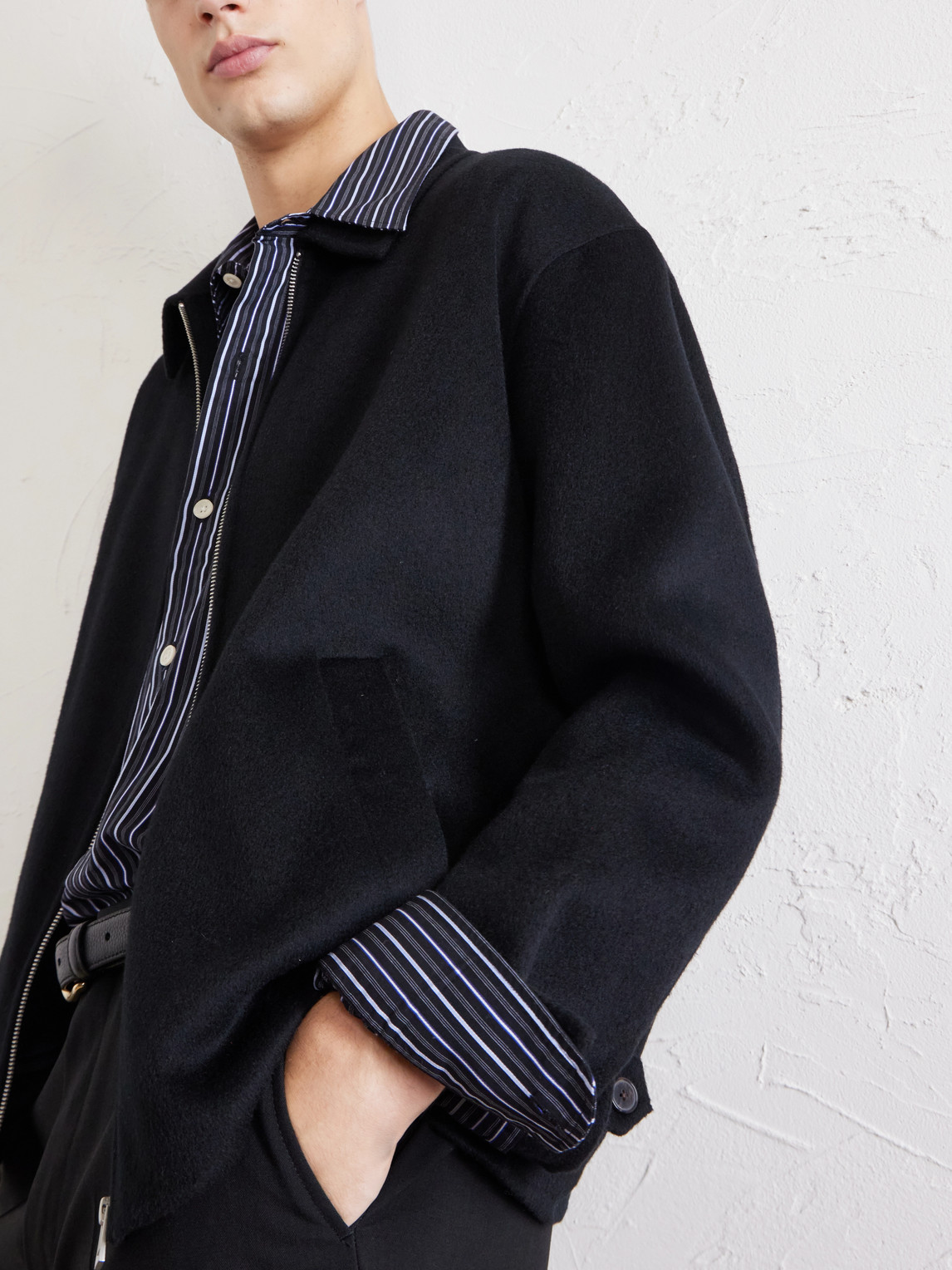 Frame Double-face Wool Bomber Jacket In Black