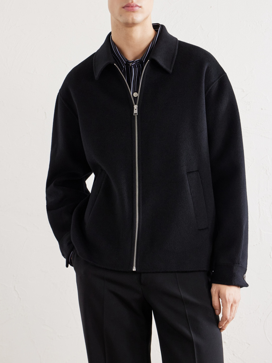 Frame Double-face Wool Bomber Jacket In Black