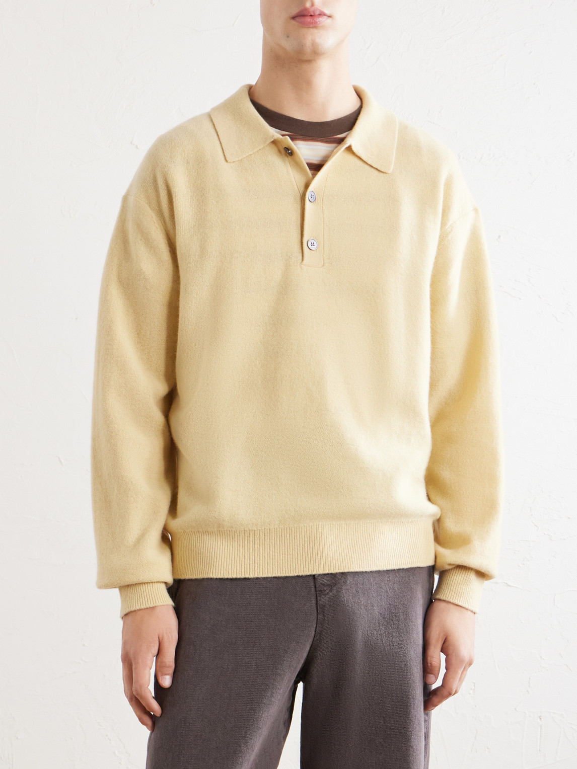 Frame Wool Polo Sweater In Yellow