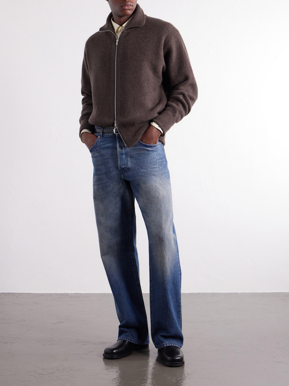 Ribbed Wool Zip-Up Cardigan