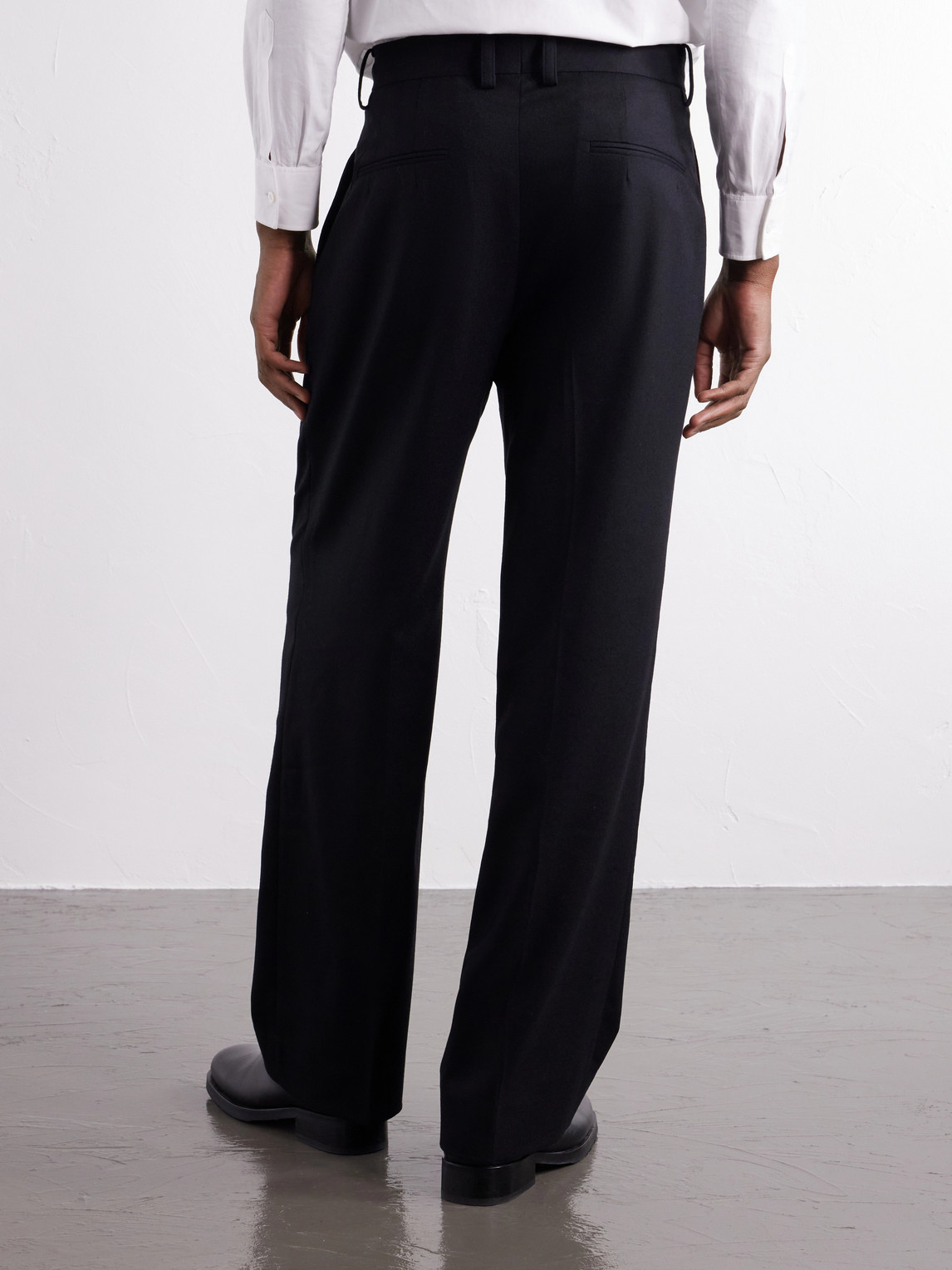 Straight-Leg Pleated Wool-Blend Flannel Trousers