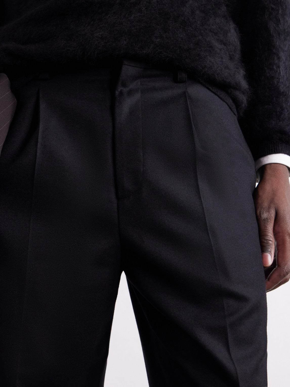 Straight-Leg Pleated Wool-Blend Flannel Trousers