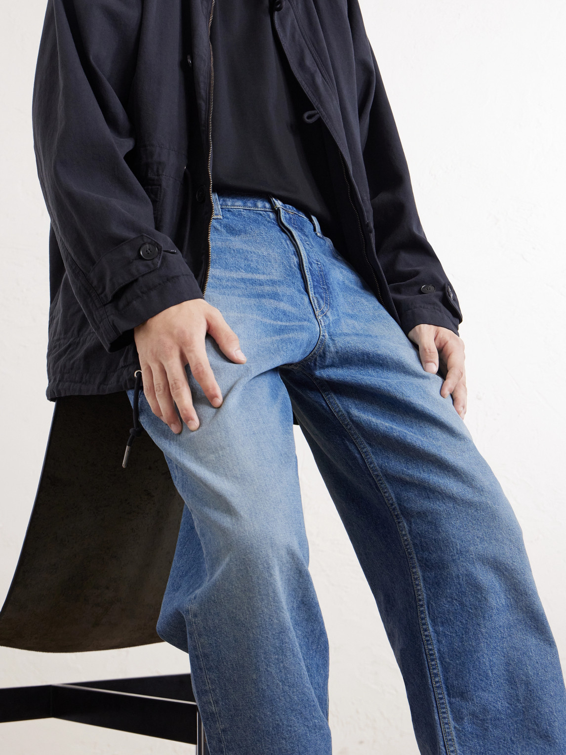 Wide-Leg Jeans