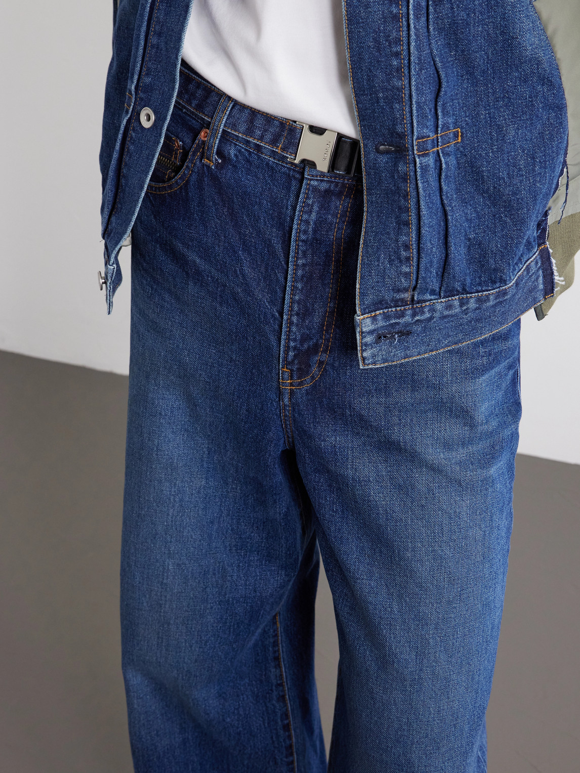 Belted Wide-Leg Jeans