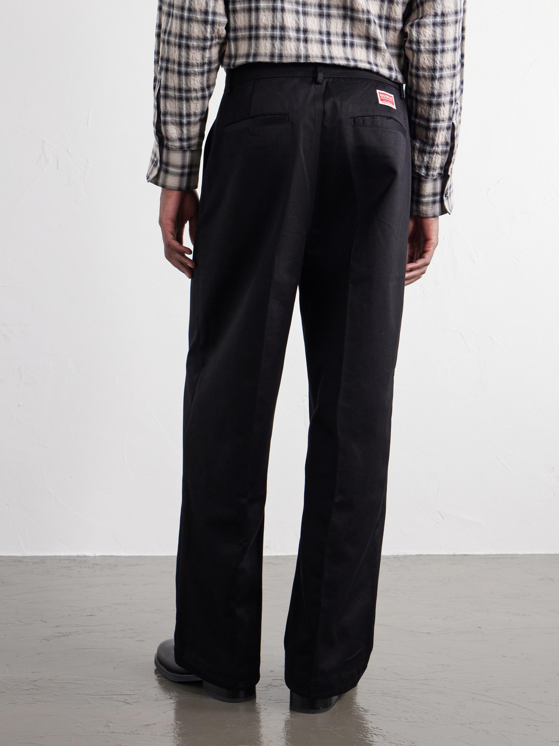 Volume Wide-Leg Pleated Cotton Trousers