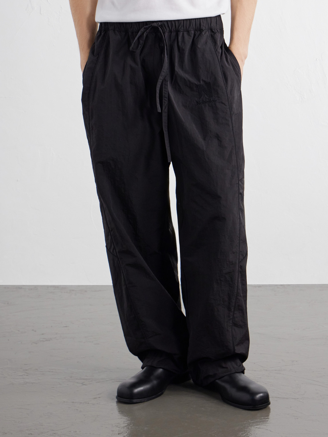 Logo-Appliquéd Straight-Leg Sweatpants