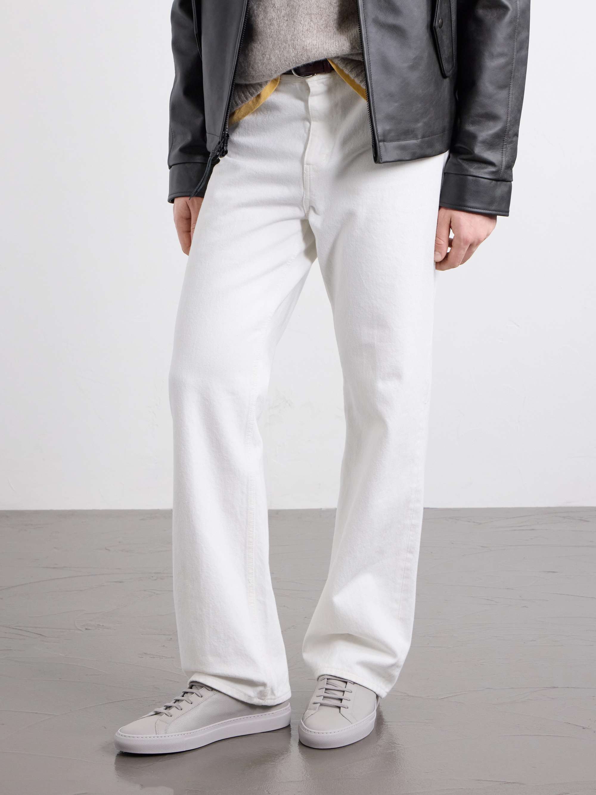 COMMON PROJECTS 
