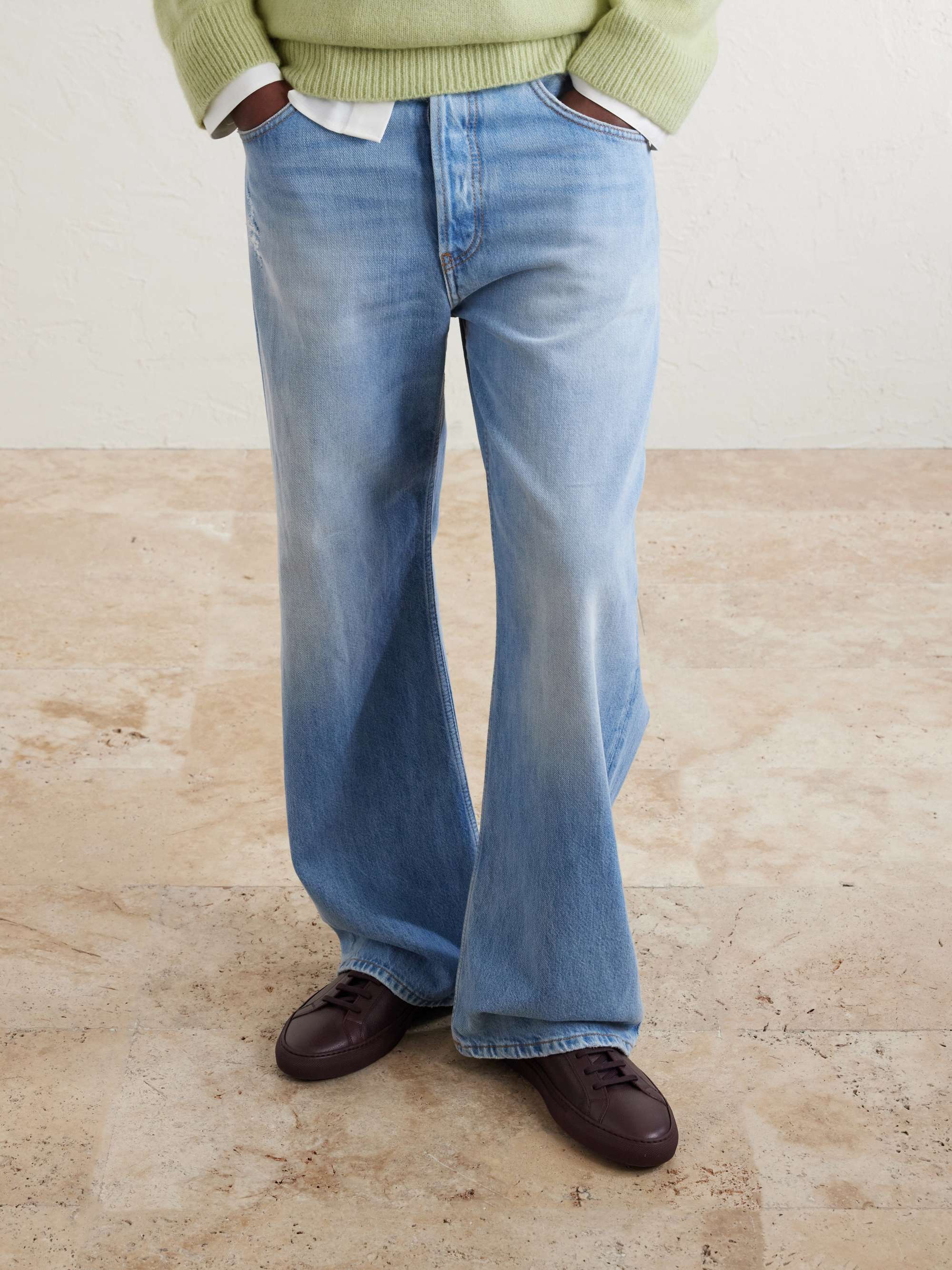 COMMON PROJECTS 