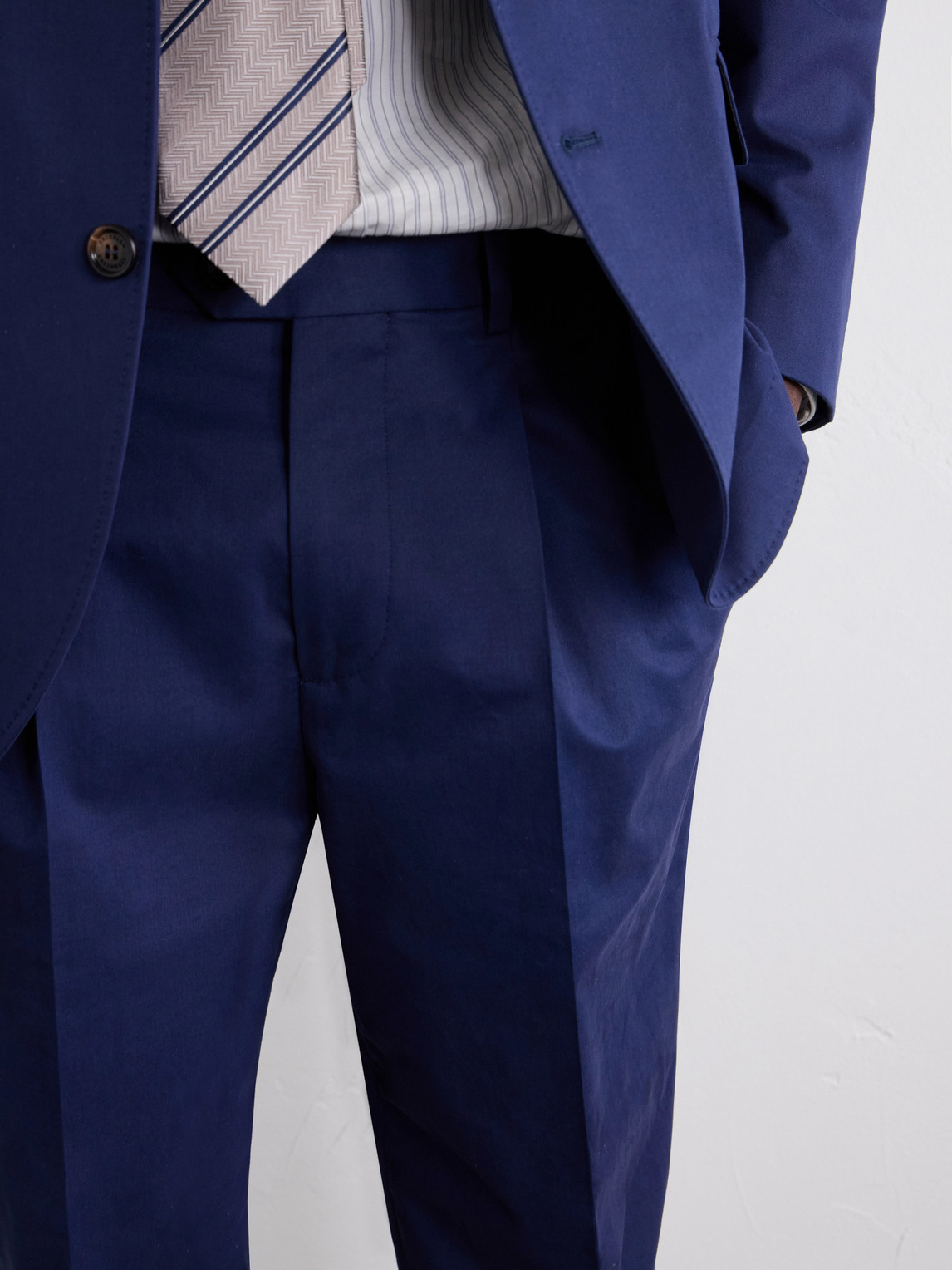 Straight-Leg Pleated Cotton-Blend Twill Suit Trousers