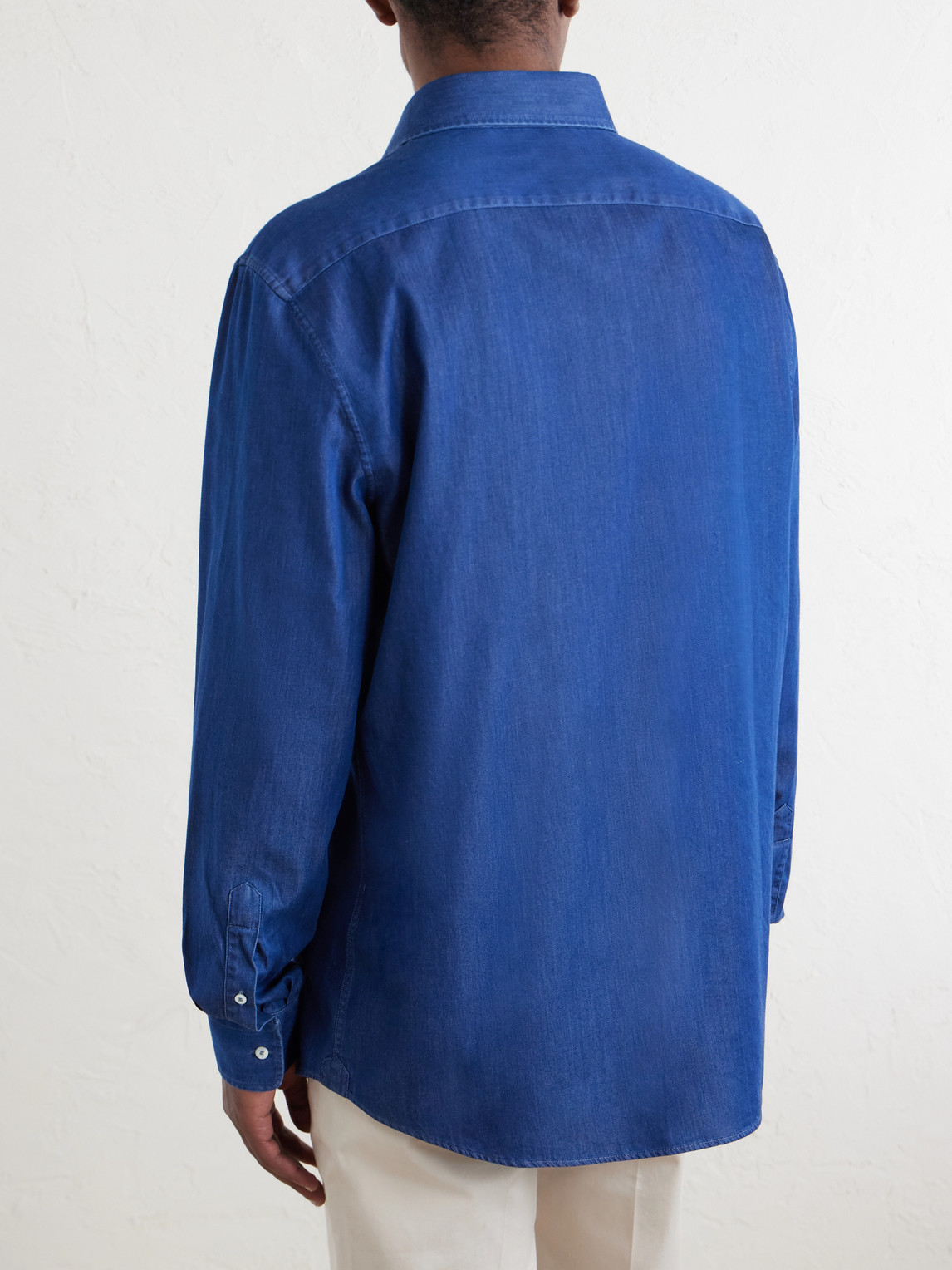 Cutaway-Collar Cotton-Chambray Shirt