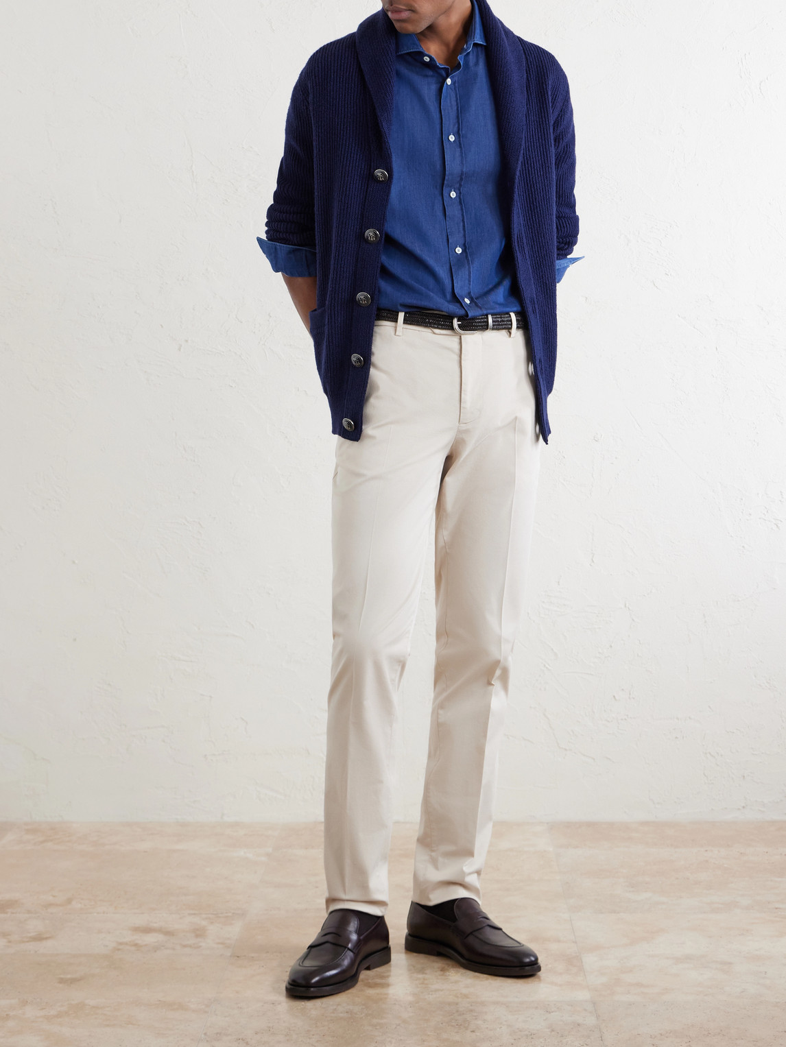 Cutaway-Collar Cotton-Chambray Shirt
