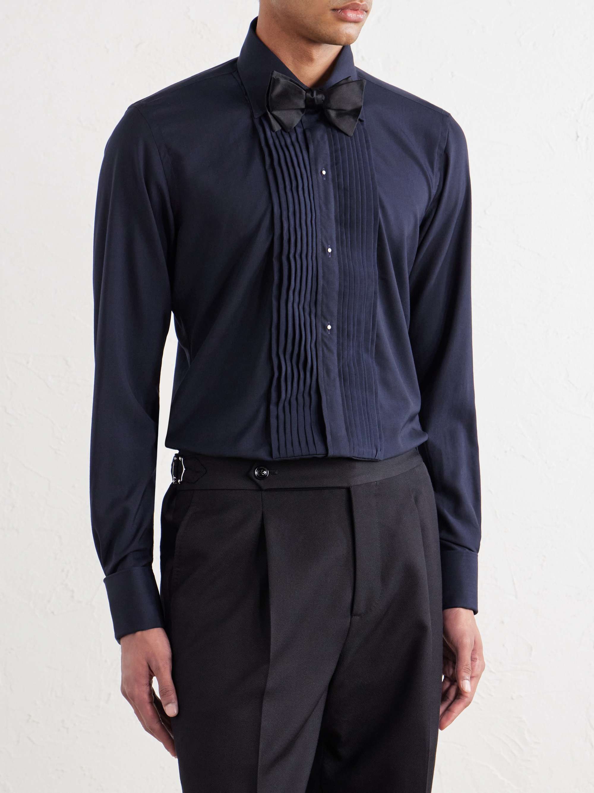 THOM SWEENEY 