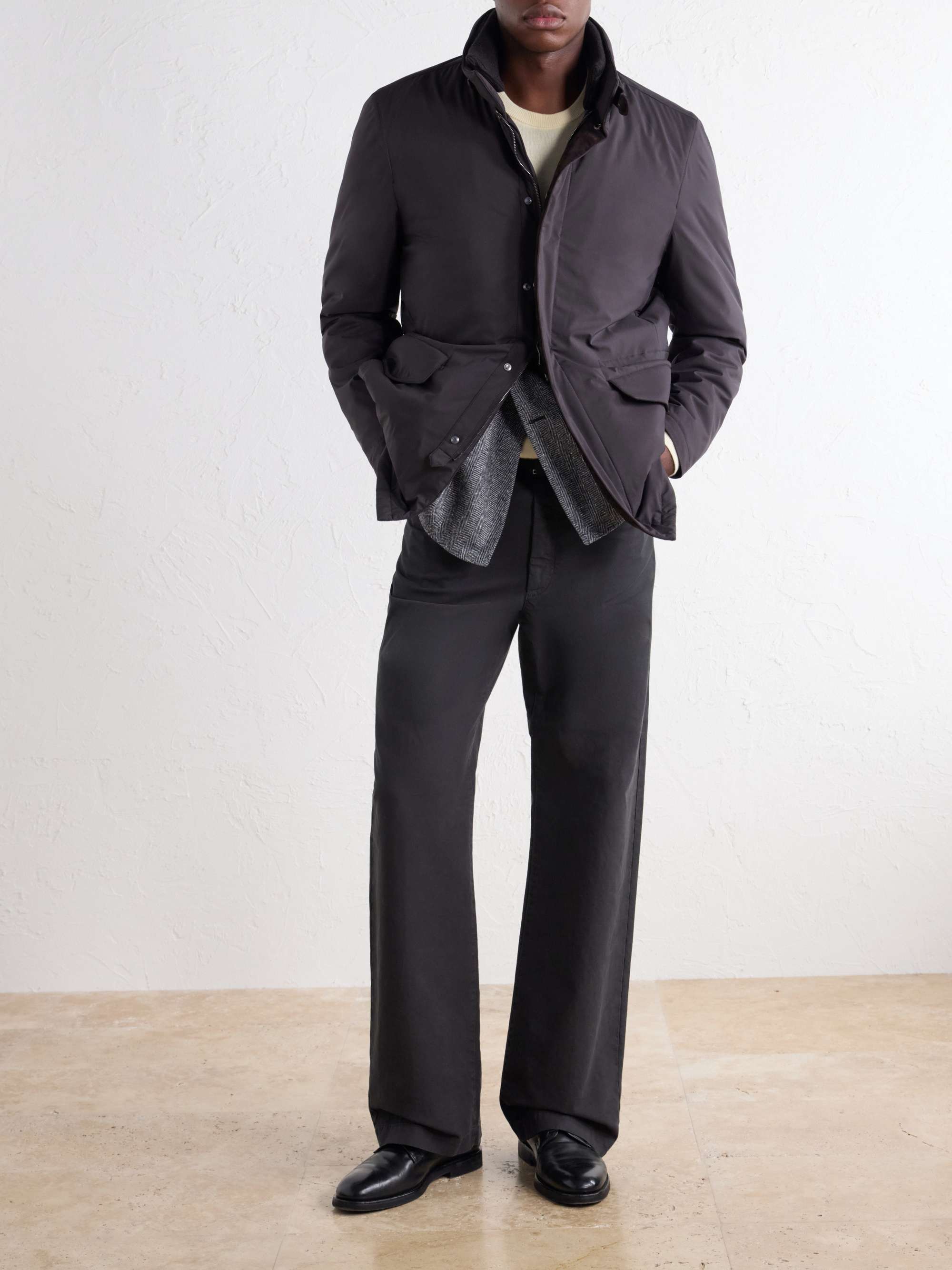 THOM SWEENEY 