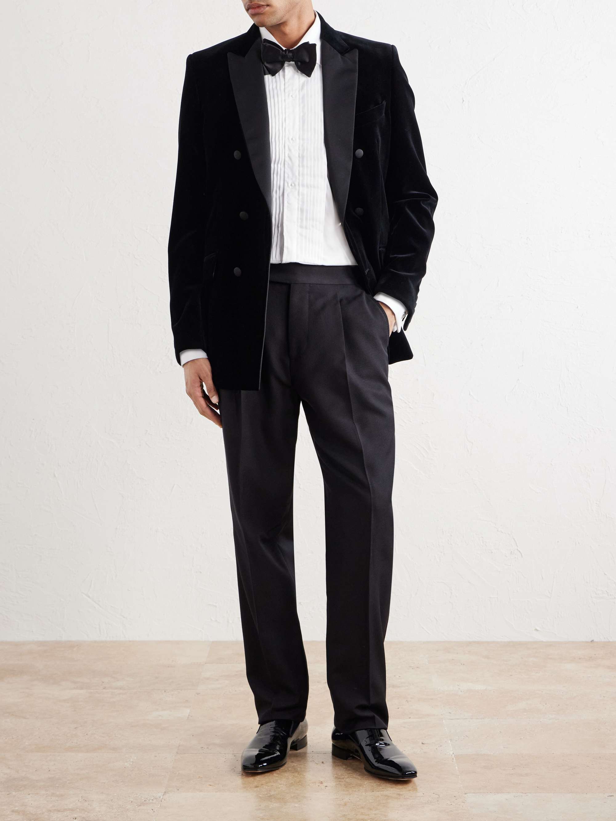 THOM SWEENEY 
