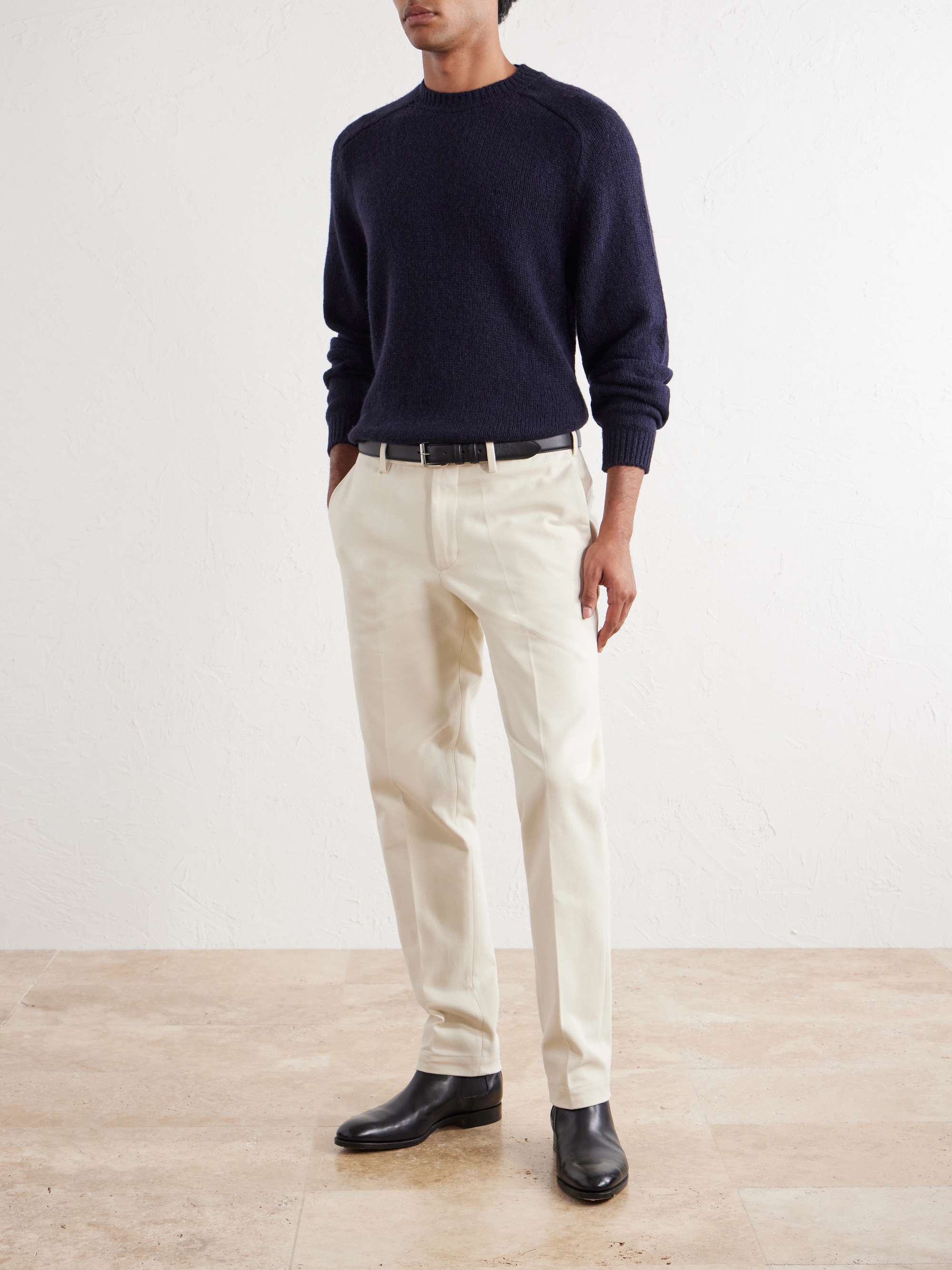 THOM SWEENEY 
